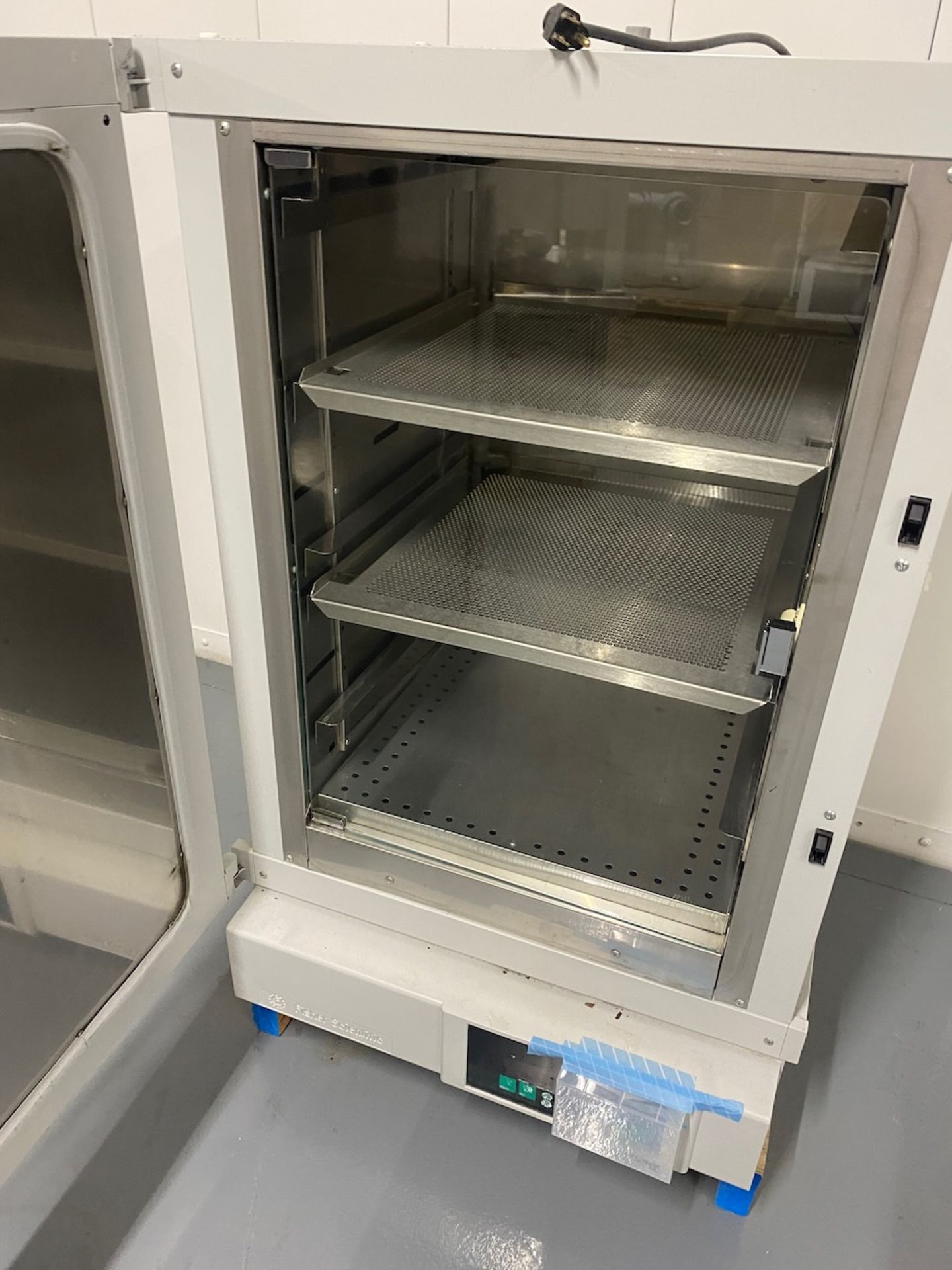 Fisher scientific incubator oven - Image 2 of 4