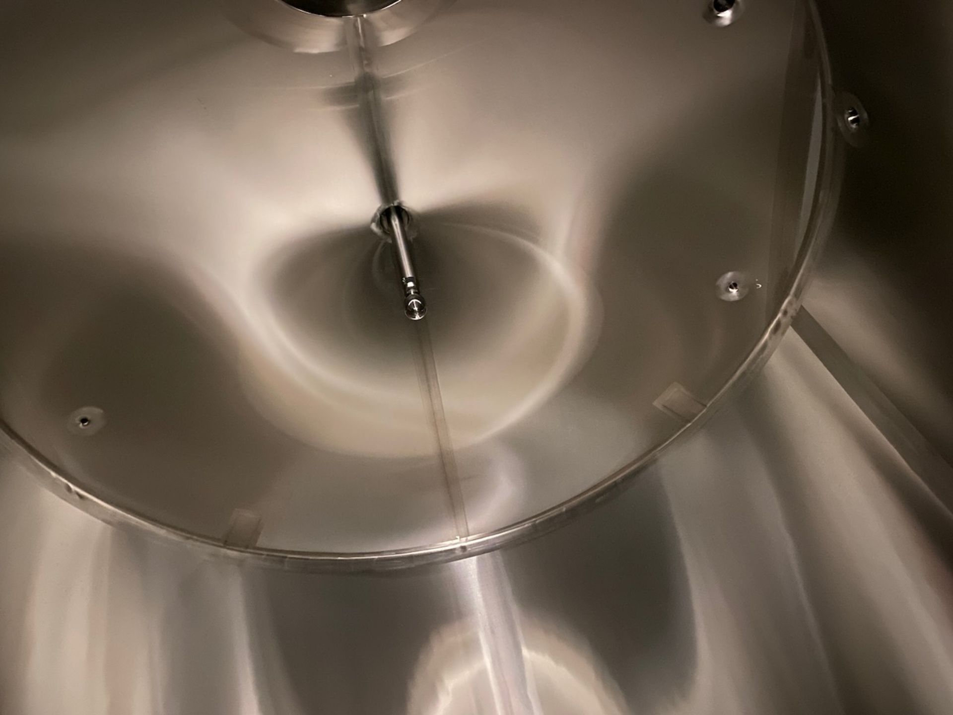 3,000 gallon Stainless Steel tank - Image 3 of 8