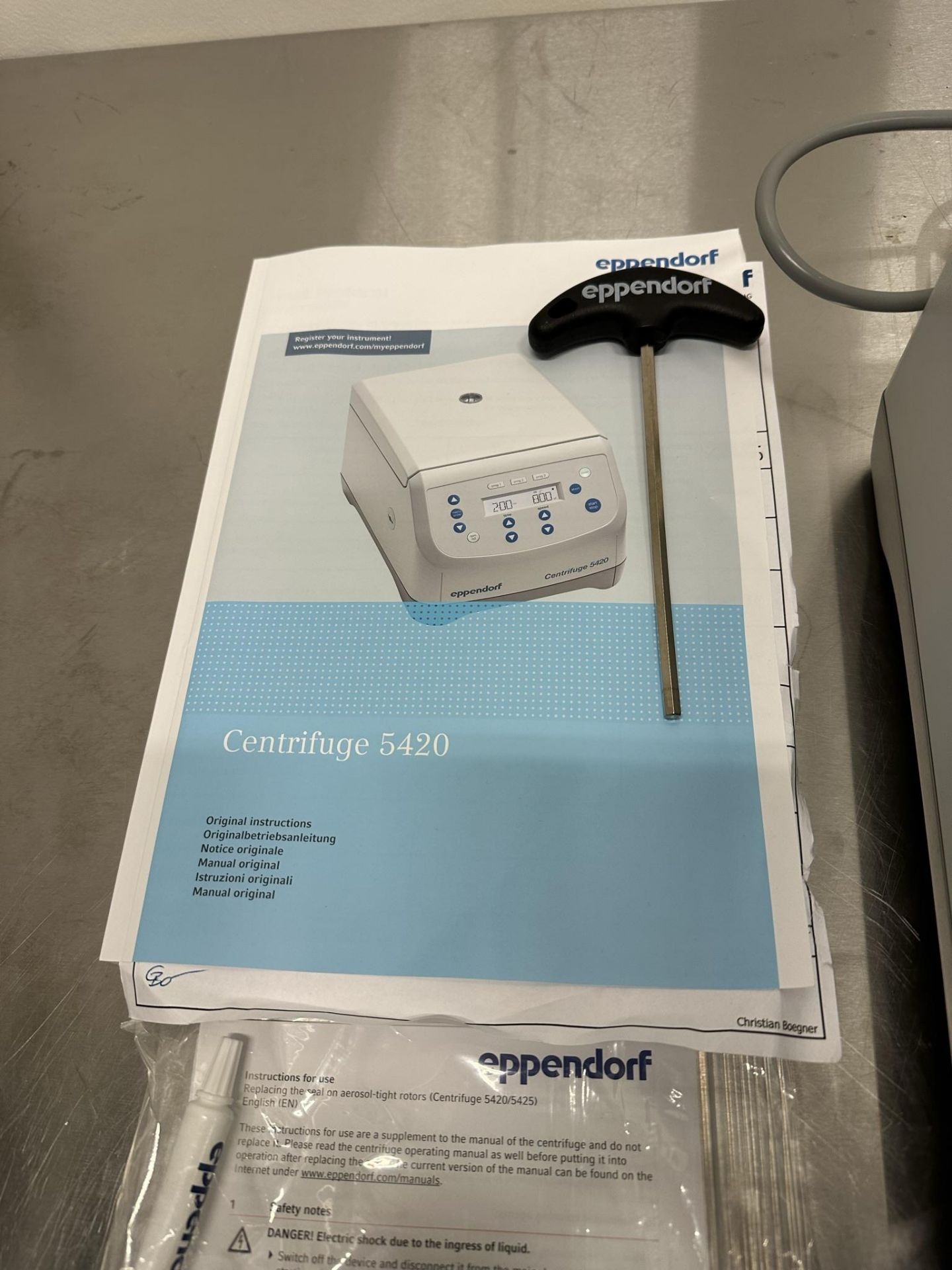 Eppendorf Benchtop Centrifuge - Image 6 of 6