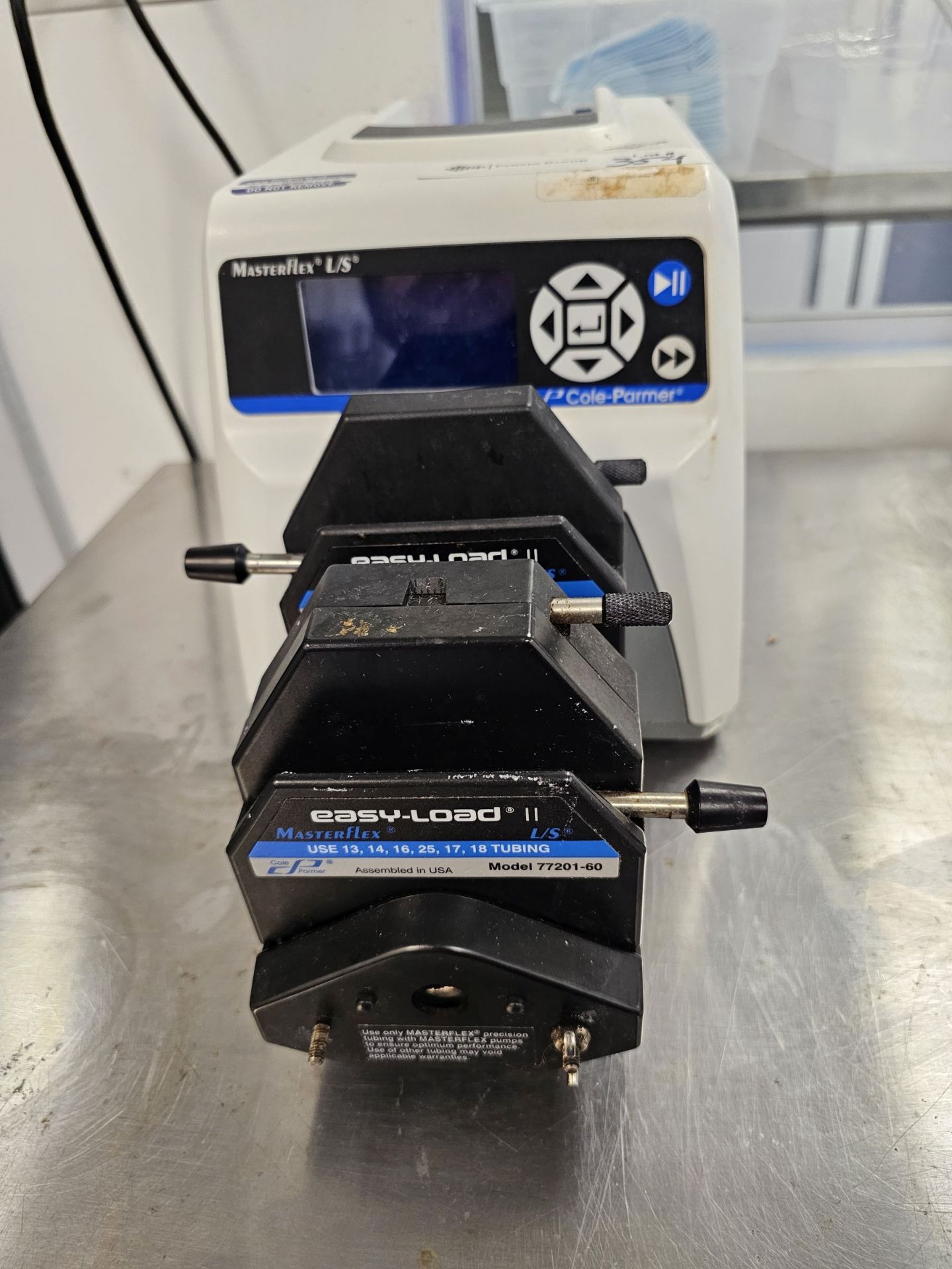 Cole Parmer MasterFlex L/S Series Peristaltic Pump Model 7523-80, 0.1-600RPM, 0.1HP - Image 4 of 6