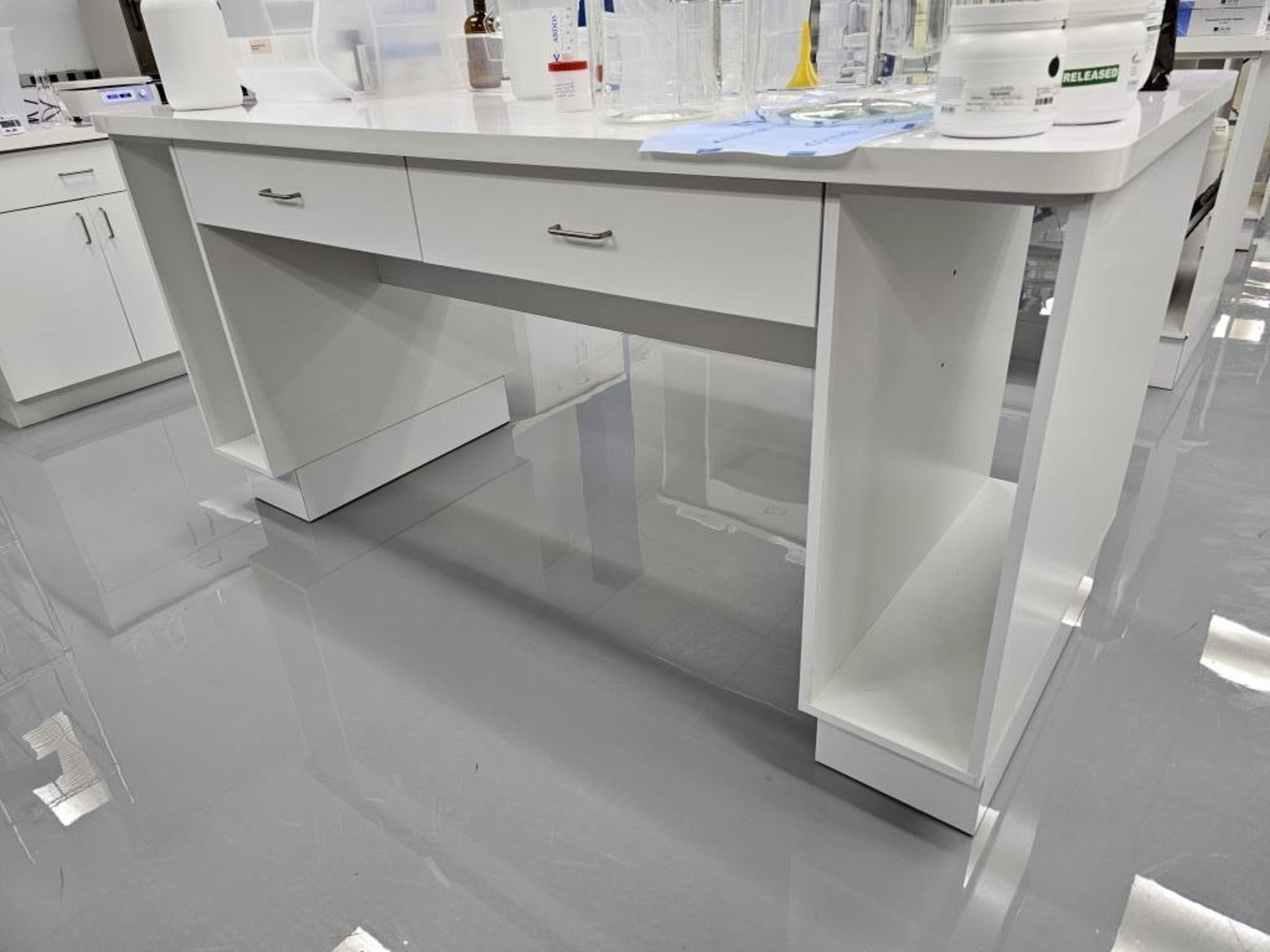 (3) 82" x 38" x 40.5" Double Sided Lab Bench With Drawers and Side Pass Through Storage Areas - Image 5 of 6