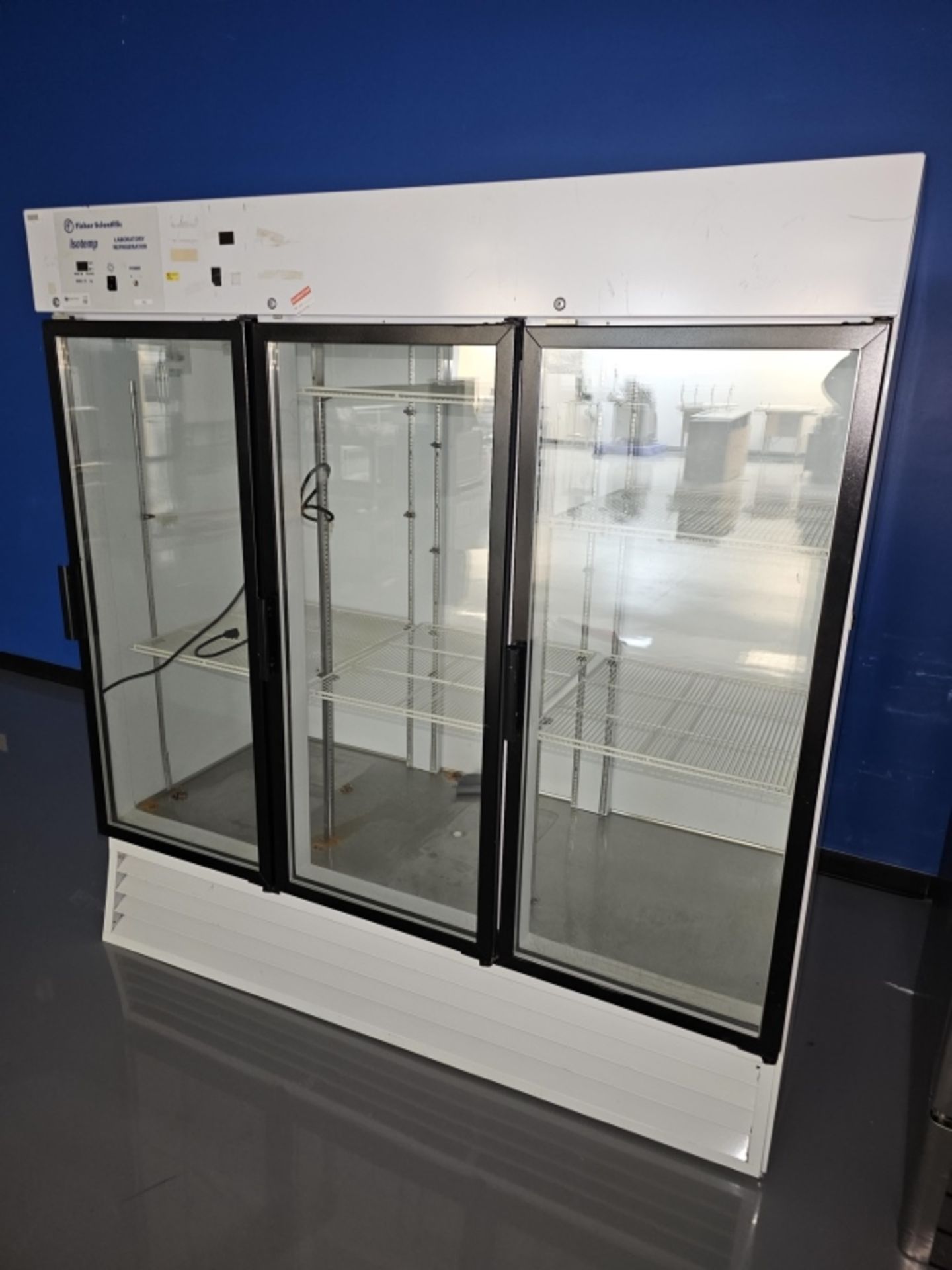 Fisher Scientific Isotemp 72 Cubic Ft 3-Door Glass Front Refrigerator - Image 2 of 5