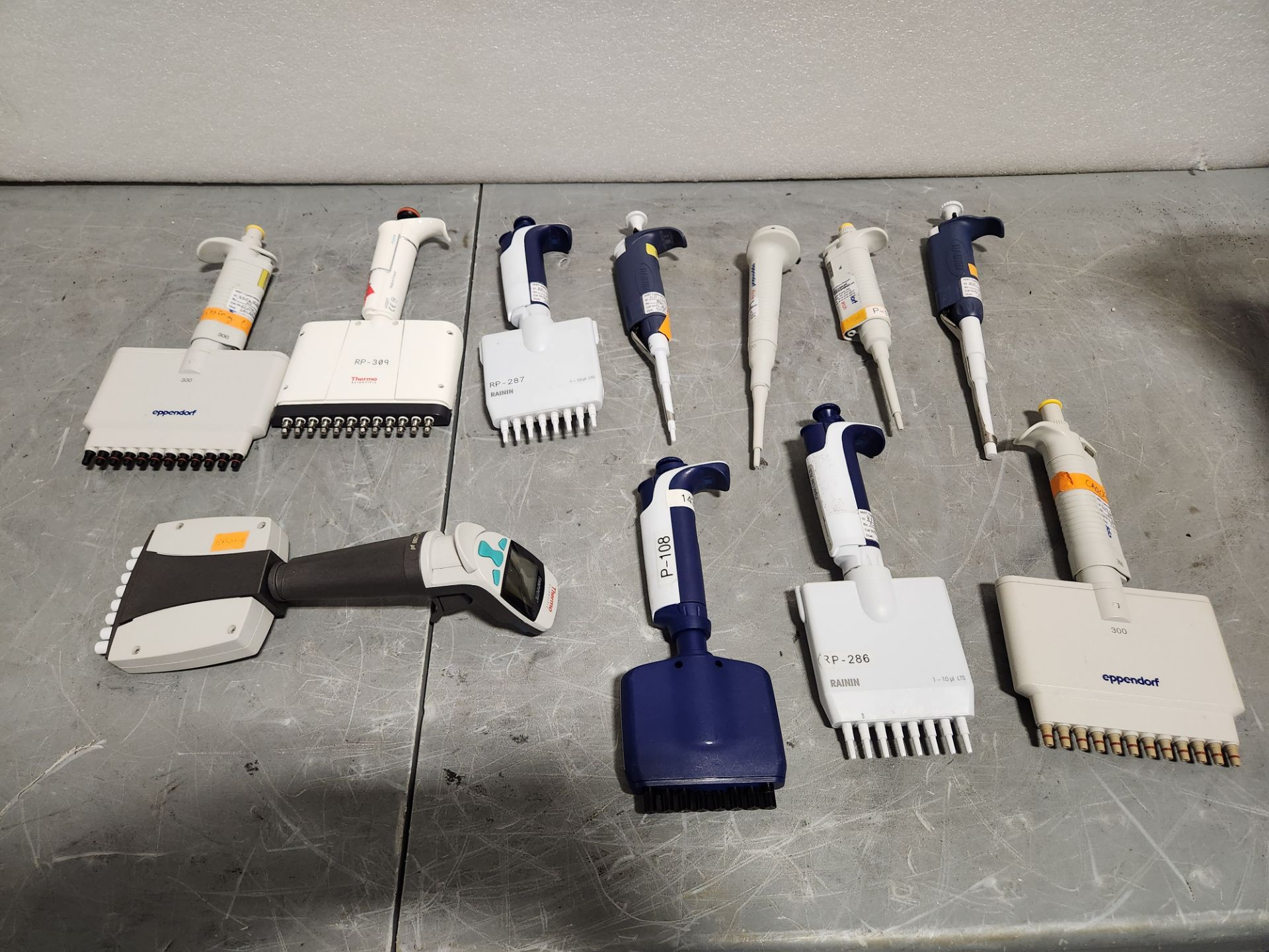 Assorted Lot Of Micropipettes
