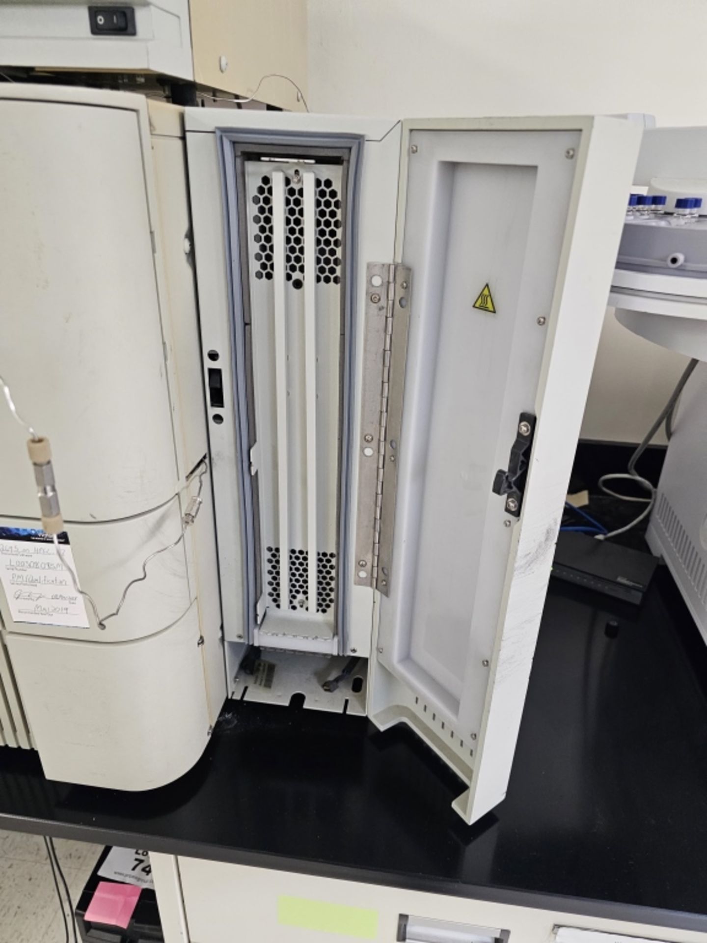 HPLC System - Image 8 of 9