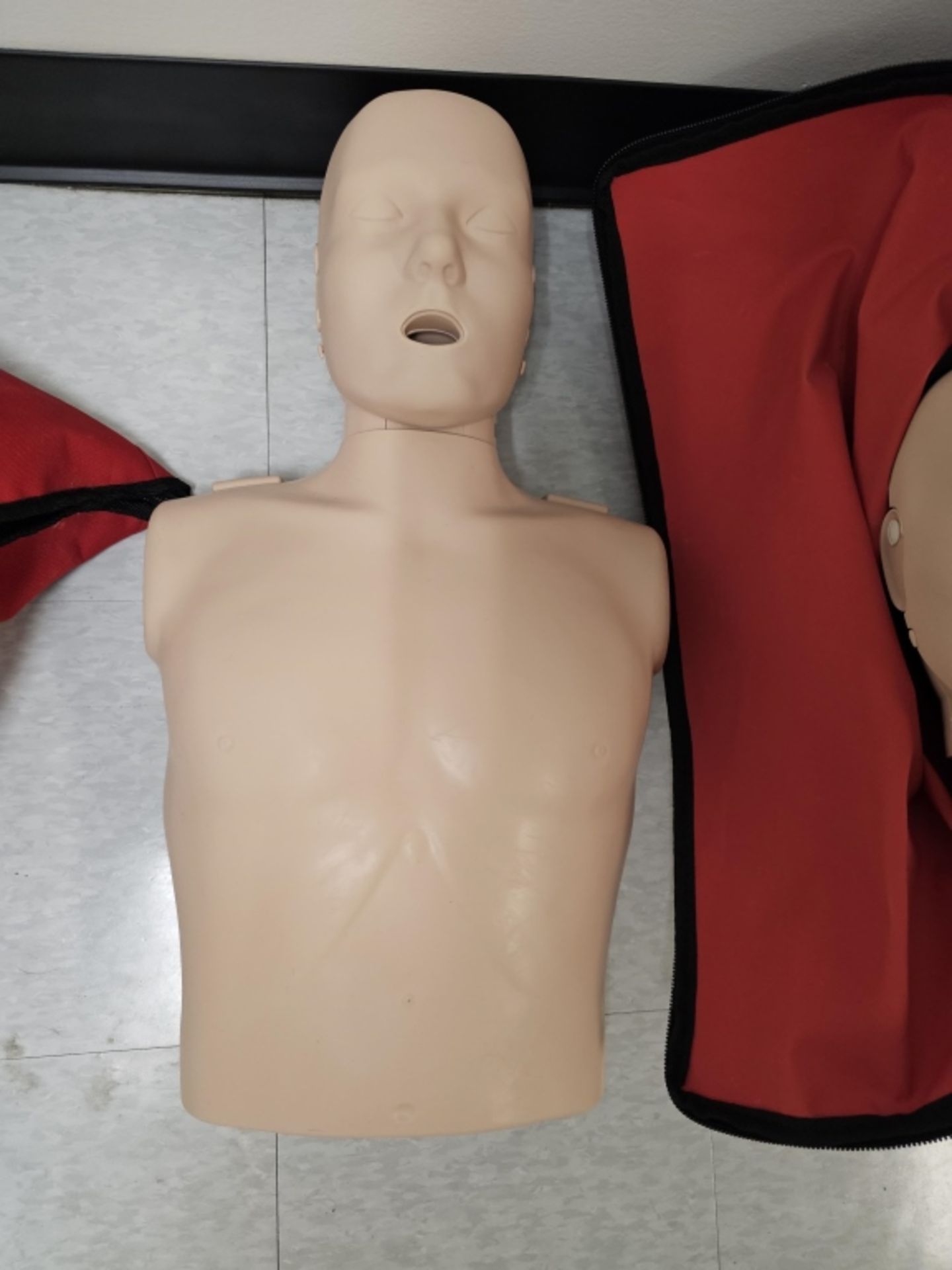 CPR Practice Lot - Image 3 of 5