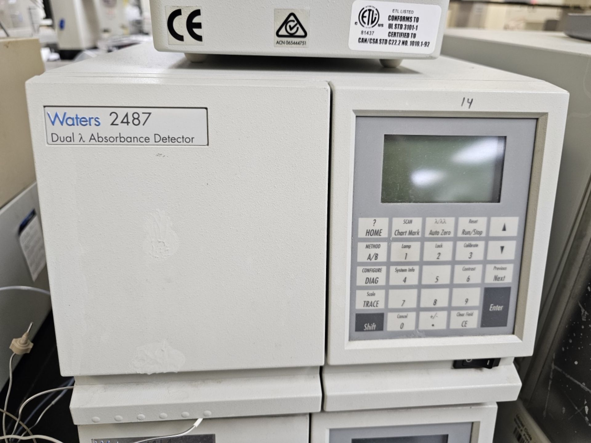 HPLC System - Image 7 of 20
