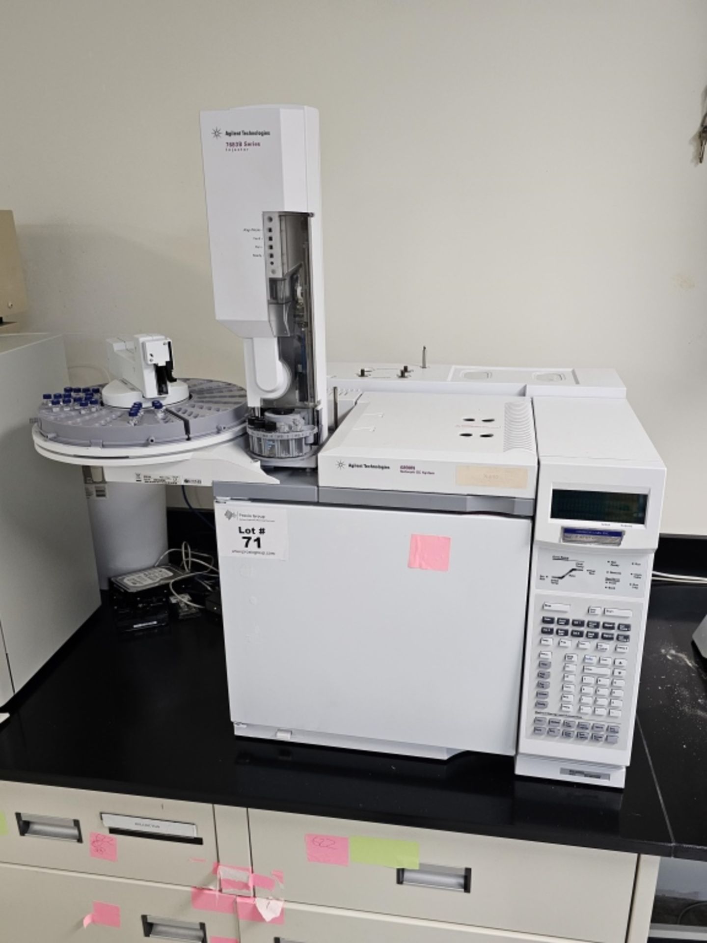 Gas Chromatograph - Image 3 of 16