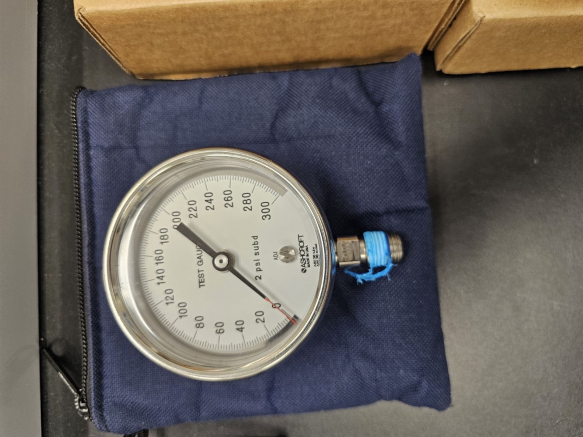 Pressure Gauge Lot - Image 9 of 9