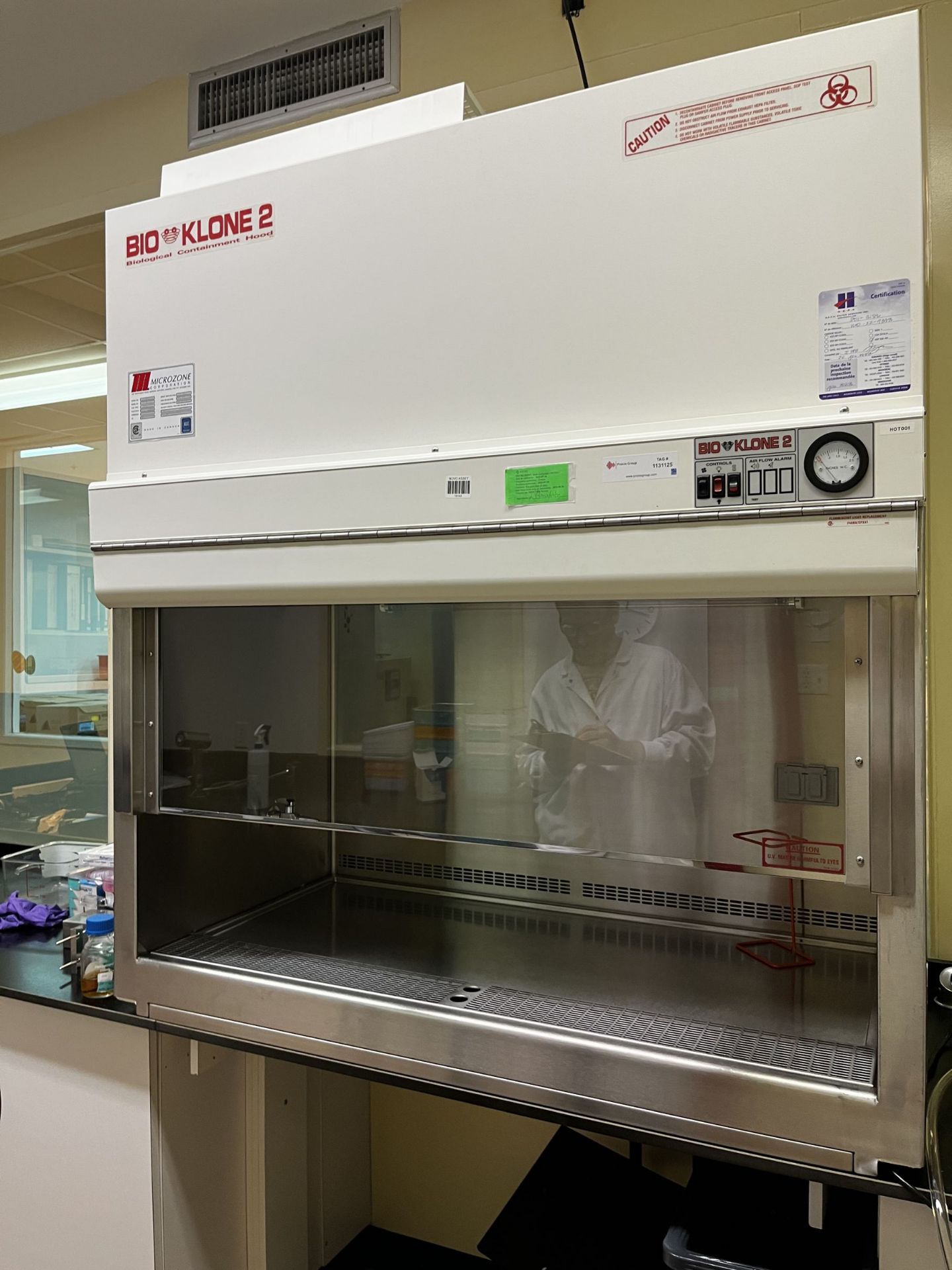 Bio Klone 2 Biological Safety Cabinet