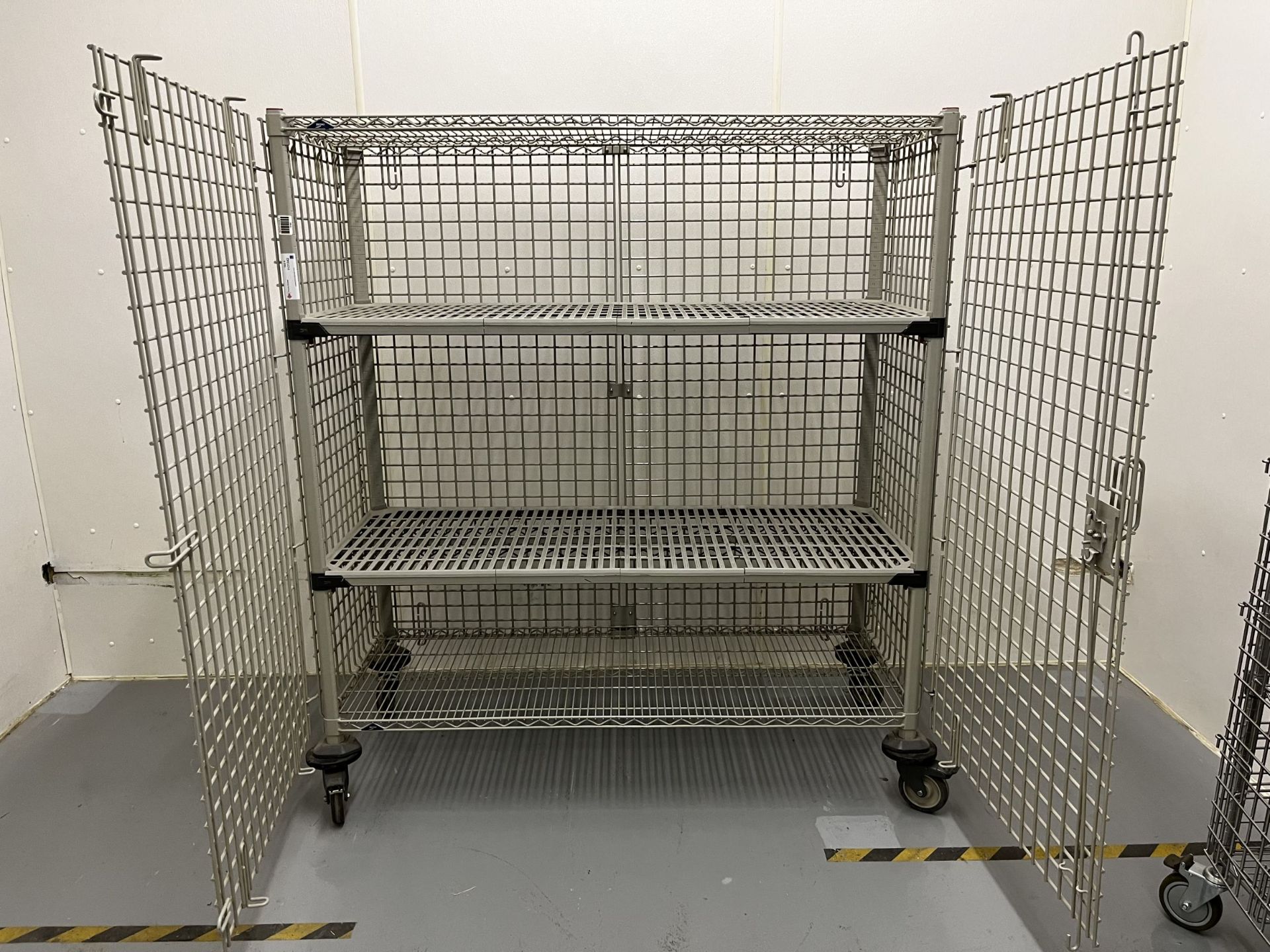 Locking Storage Cage on wheels - Image 2 of 7
