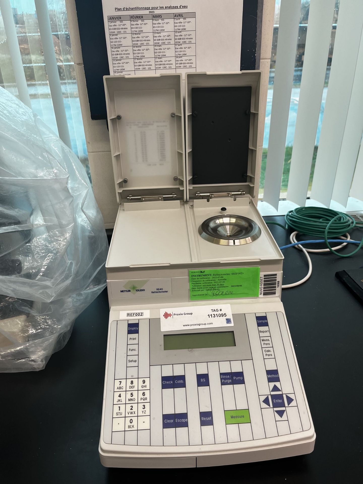 Mettler Refractometer