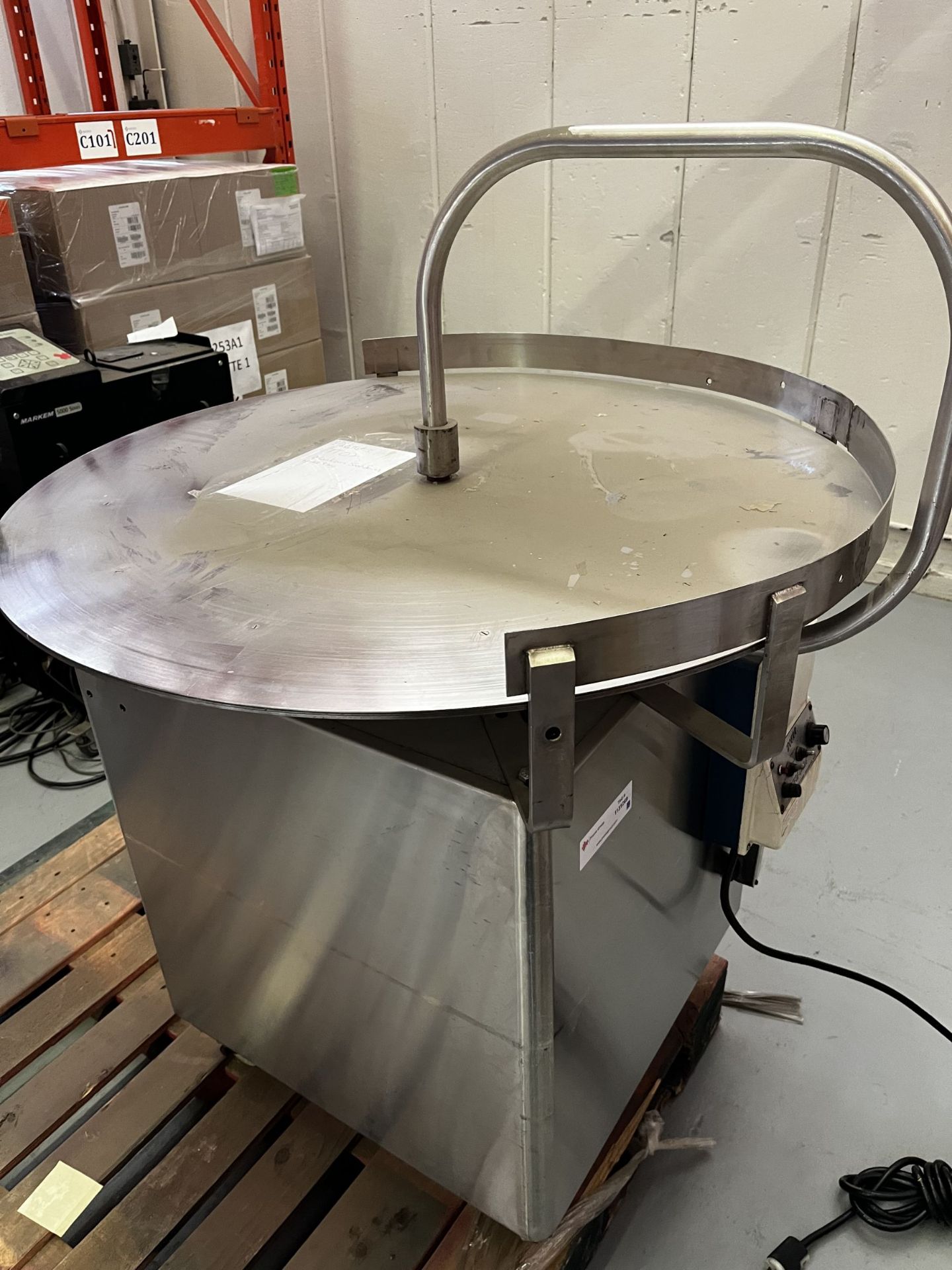 Stainless Steel Accumulation Table - Turn Table