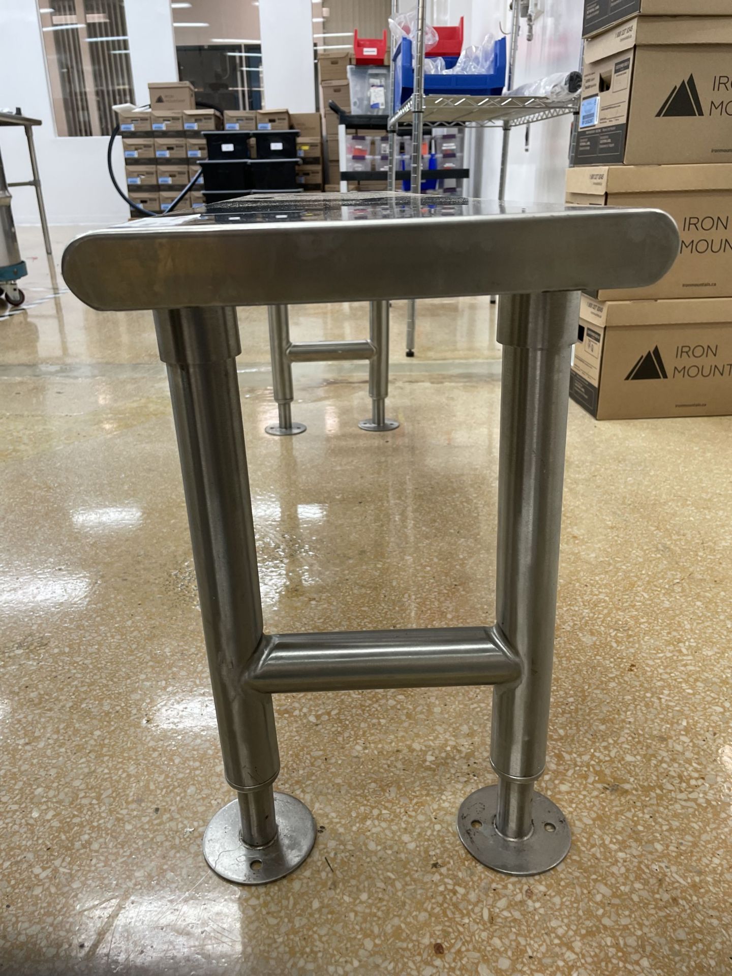 Stainless small table - Image 3 of 4