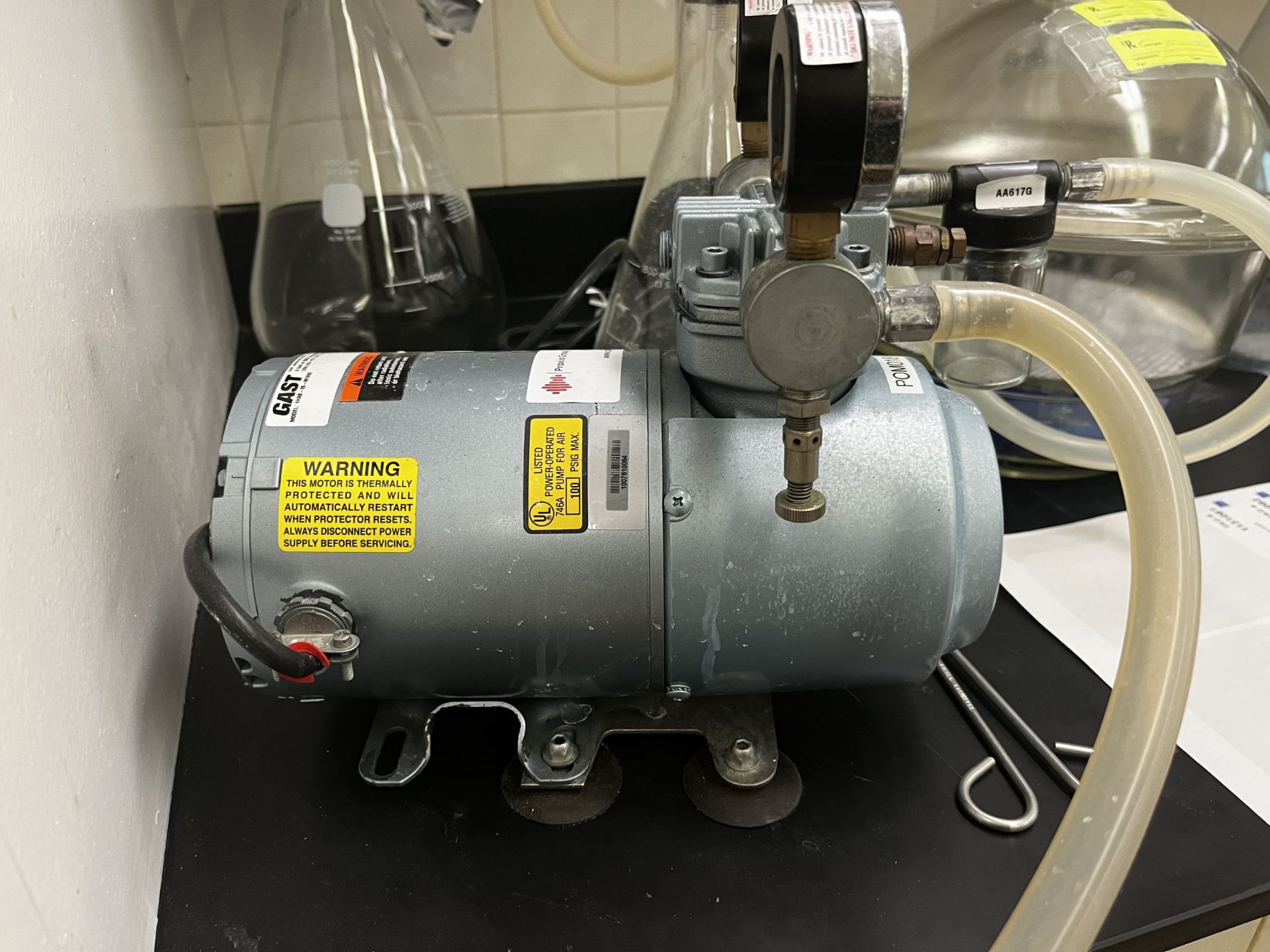 Gast Vacuum Pump - Image 2 of 5