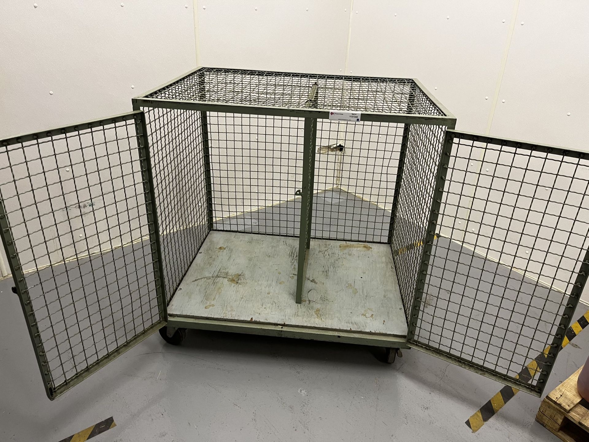 Locking Storage Cage on Wheels - Image 3 of 7