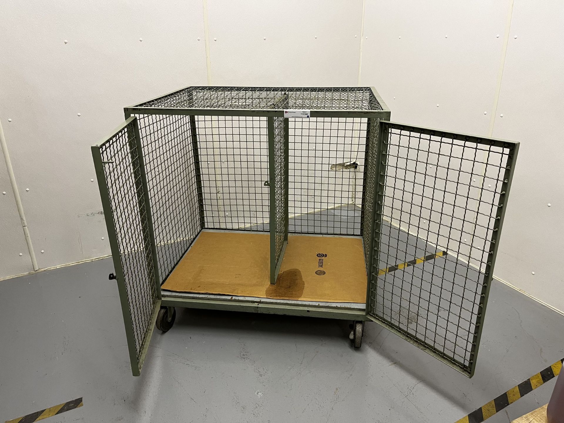 Locking Storage Cage on Wheels