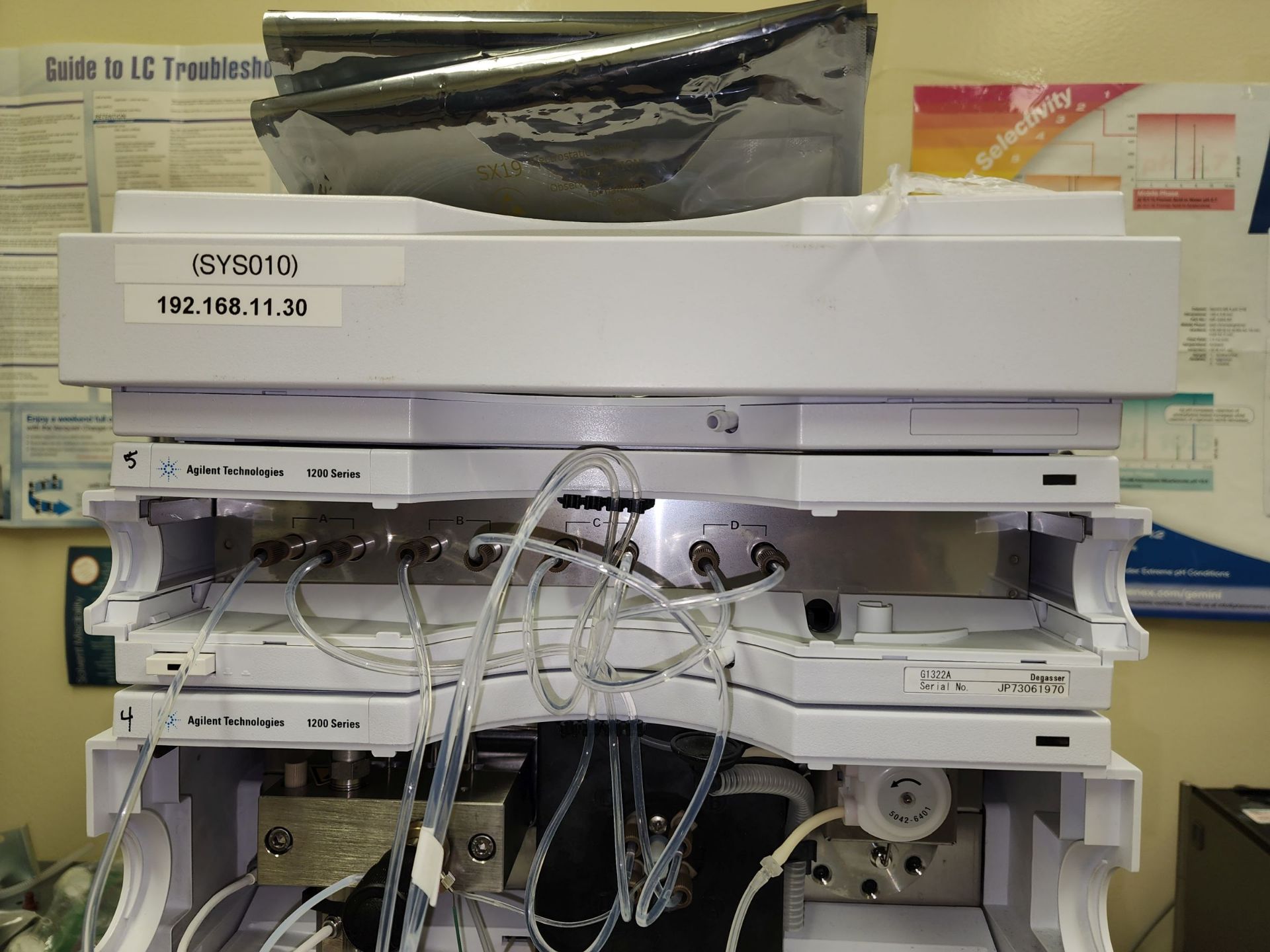 Agilent 1200 Series HPLC System. - Image 2 of 9