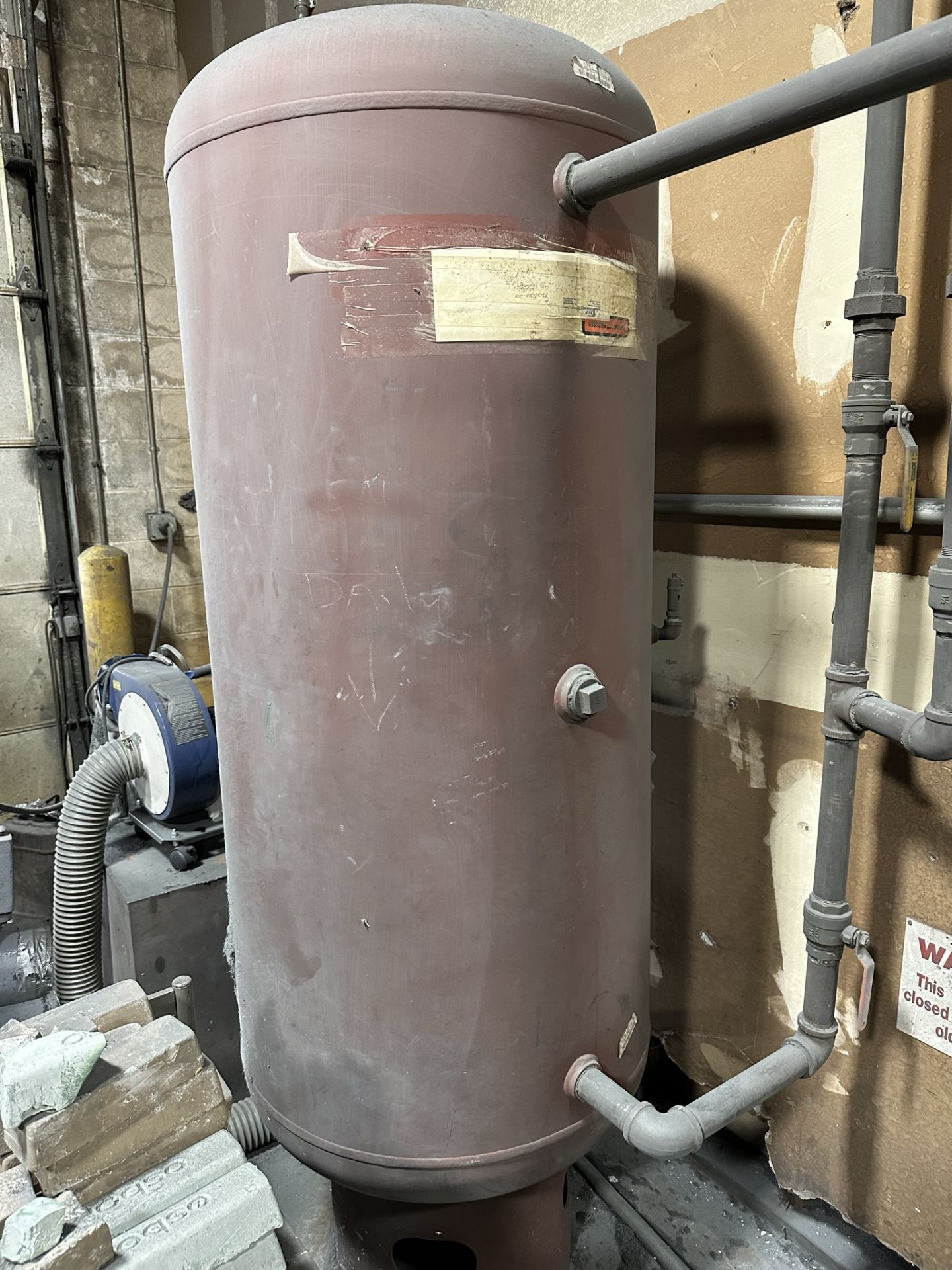 Air Compressor - Image 28 of 30