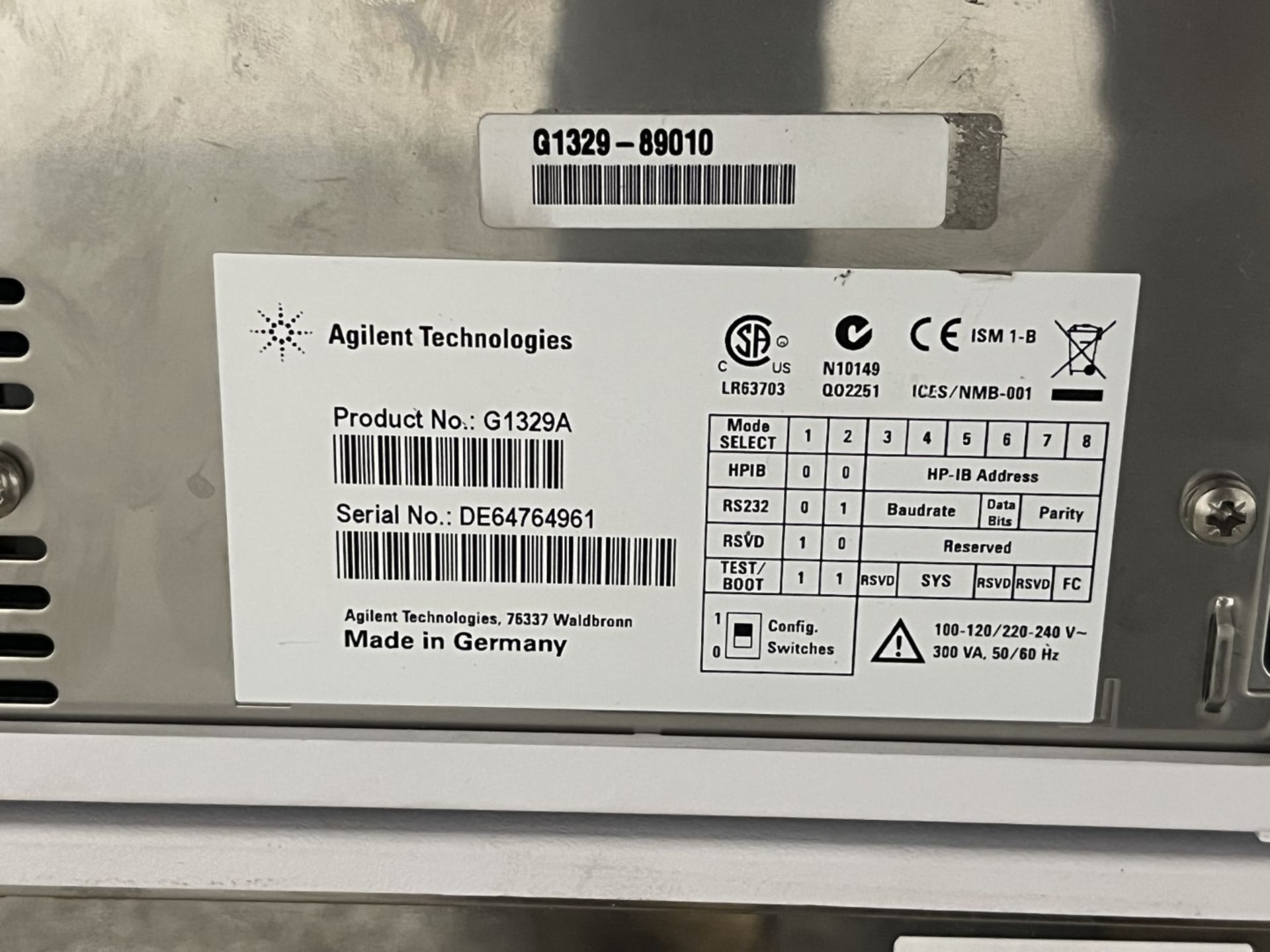 Agilent 1260 Infinity II HPLC System consisting of 1X1260 Isocratic Pump (ISO) serial# DEAEH01141 1X - Image 9 of 18