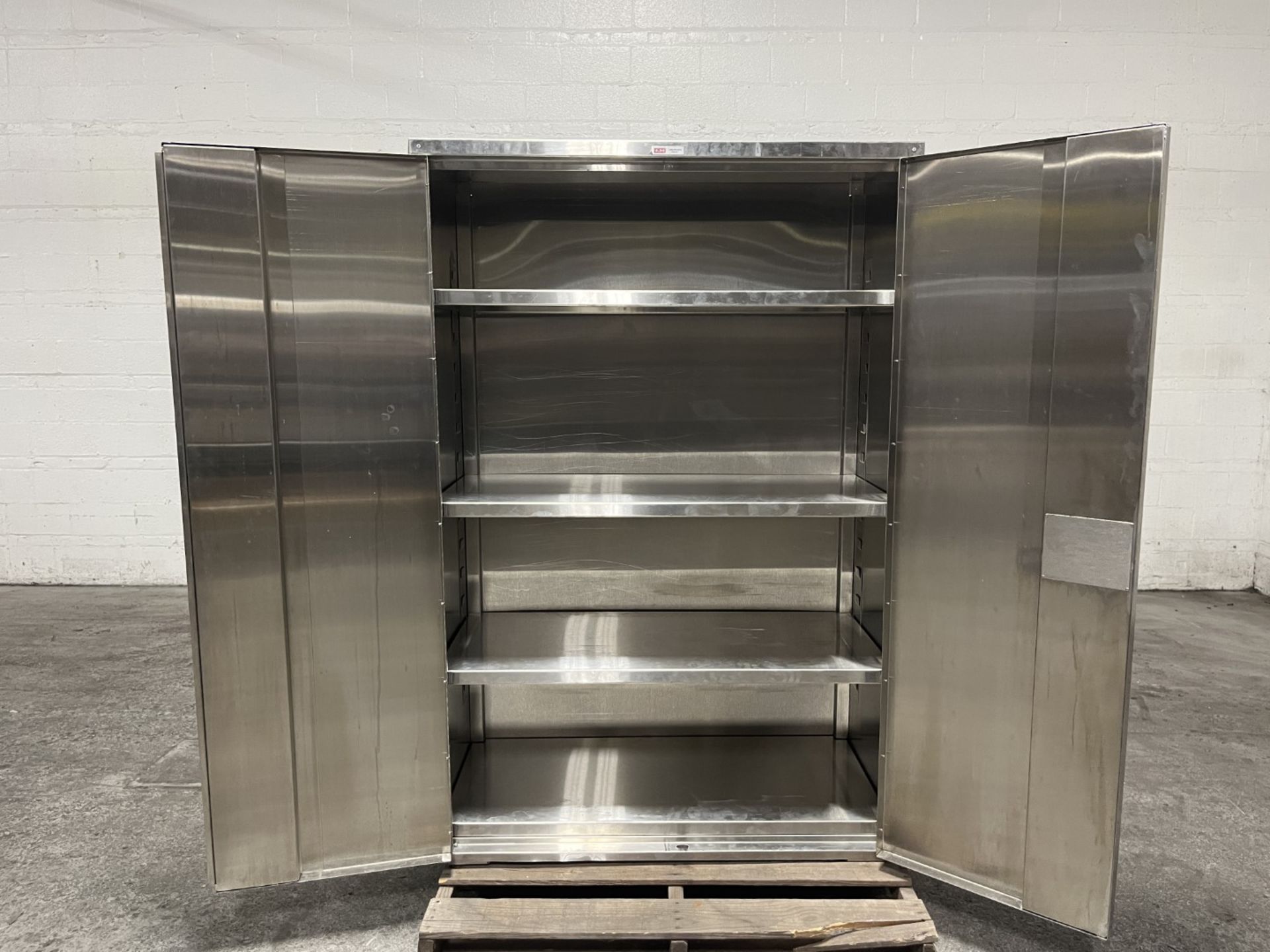 Stainless steel cabinet measuring 24" x 48" x 72" {TAG: 1180109} - Image 5 of 5