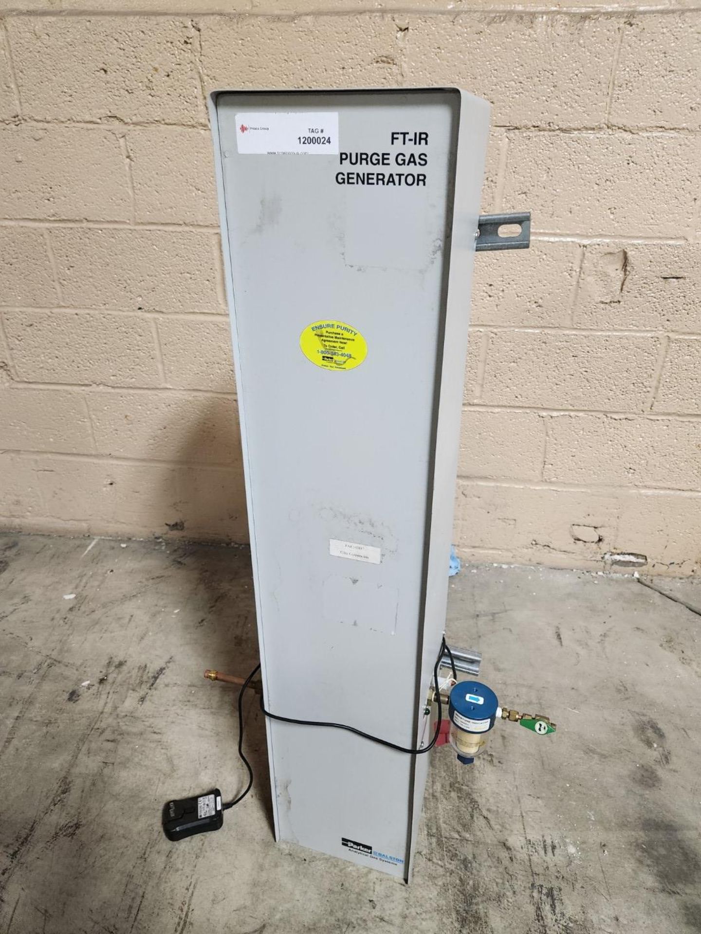 Parker Balston FT-IR purge gas generator, model 75-62, serial# 7562-1488. (TAG # 1200024) Ships from