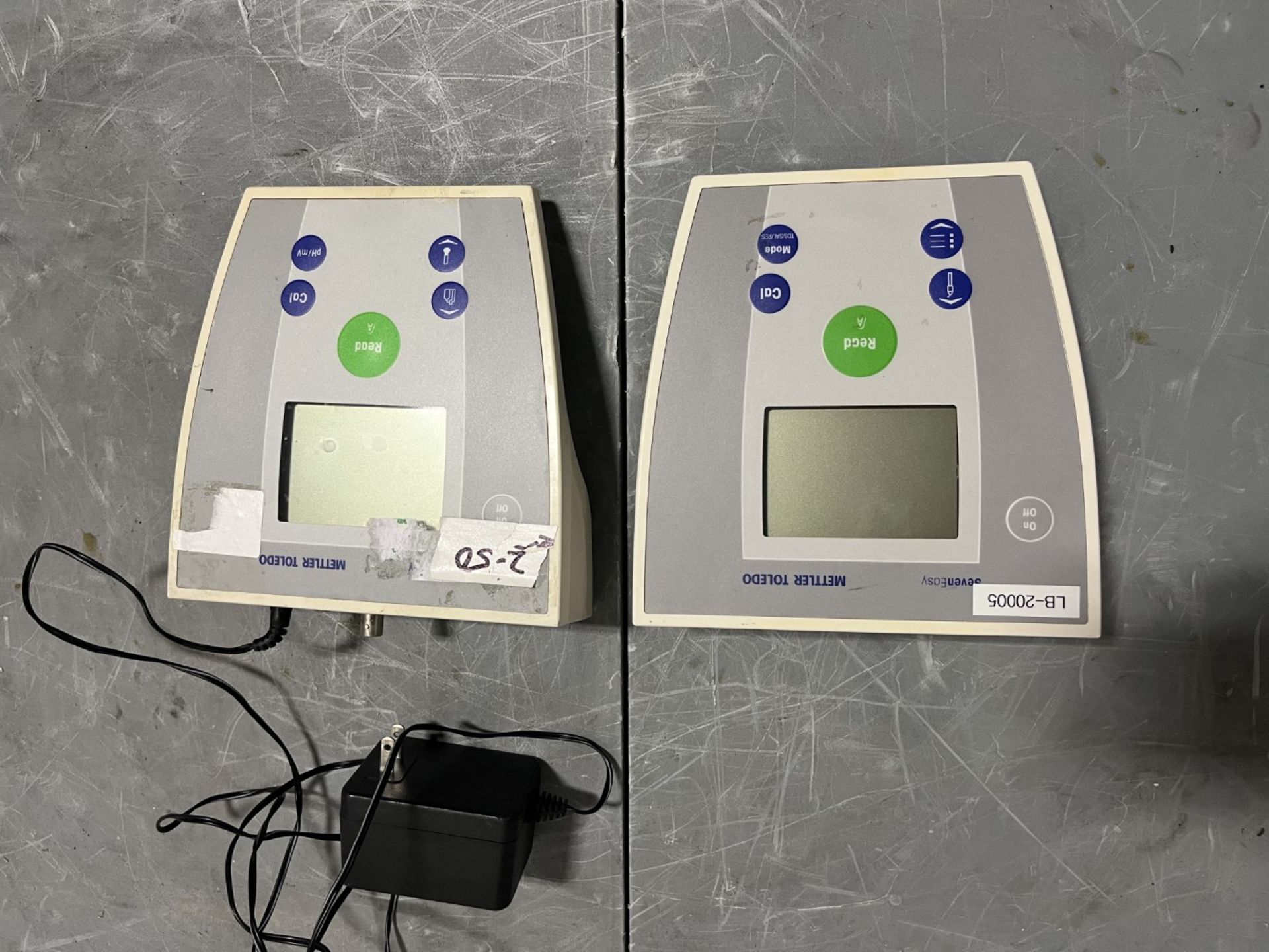 Lot of (2) Mettler-Toledo pH Meter, Model SevenEasy, no pH probes, with battery and external - Image 2 of 5