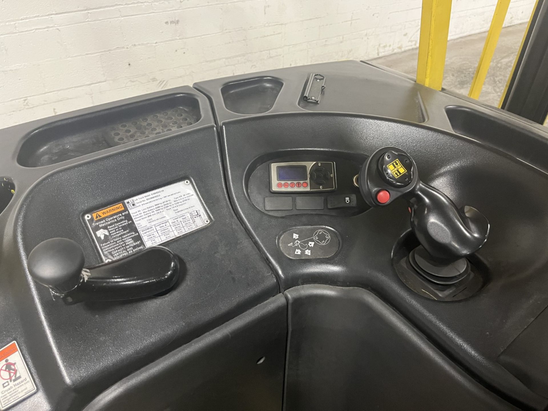 Hyster Stand up forklift, Model E35HSD2-18 SN B219N01622J (TAG # 1200033) Ships from Cleveland, OH - Image 6 of 6