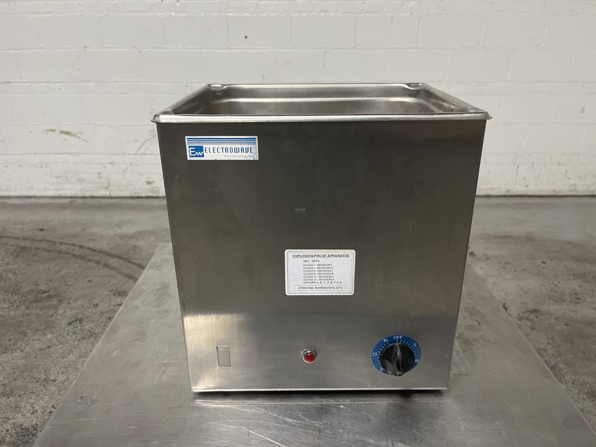 Electrowave Ultrasonics Corporation ultrasonic cleaner, model EW-12t EXP, 120 volt, serial#