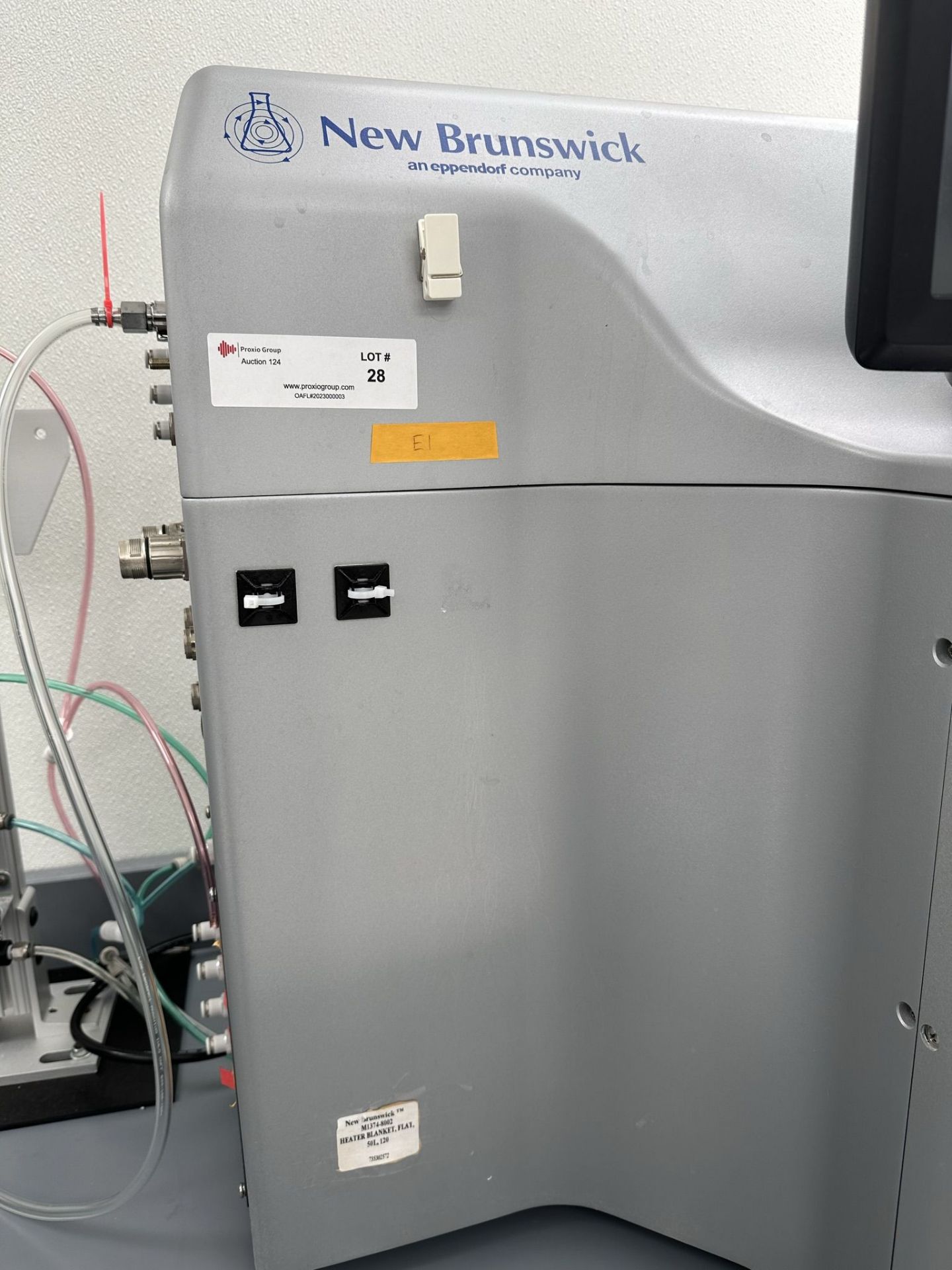 Eppendorf Bioreactor System - Image 5 of 12