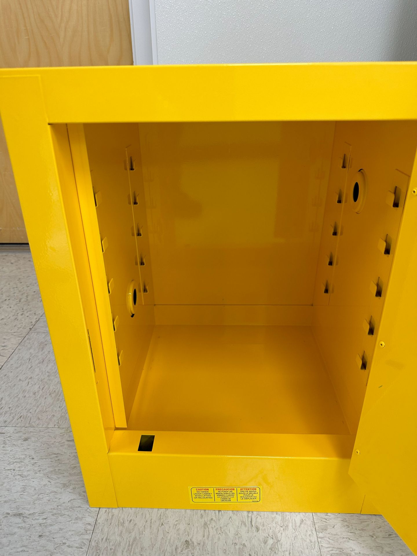 Flammable Liquid Storage Cabinet - Image 3 of 4