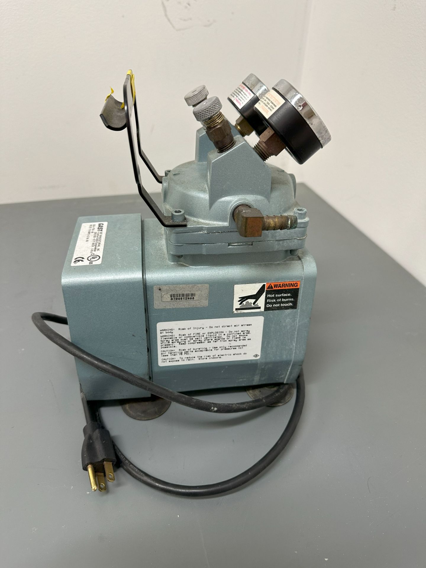 Vacuum Pump - Image 3 of 5