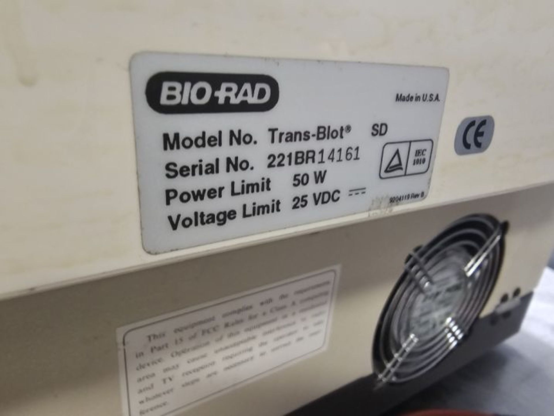 Bio-Rad Model 3000Xi Computer Controlled Electrophoresis Power Supply sn 15872 With (1) Bio-Rad - Image 9 of 9