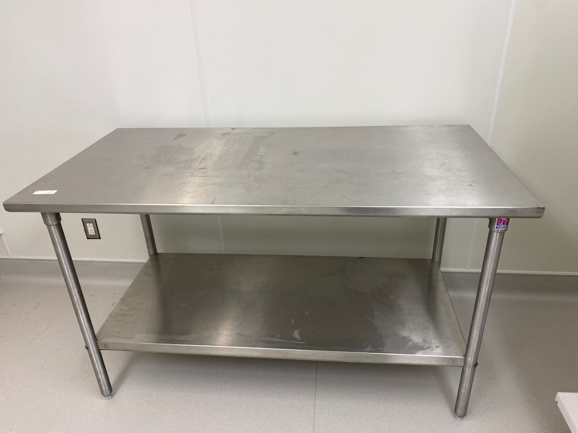 Lot of two stainless steel tables - Image 2 of 4