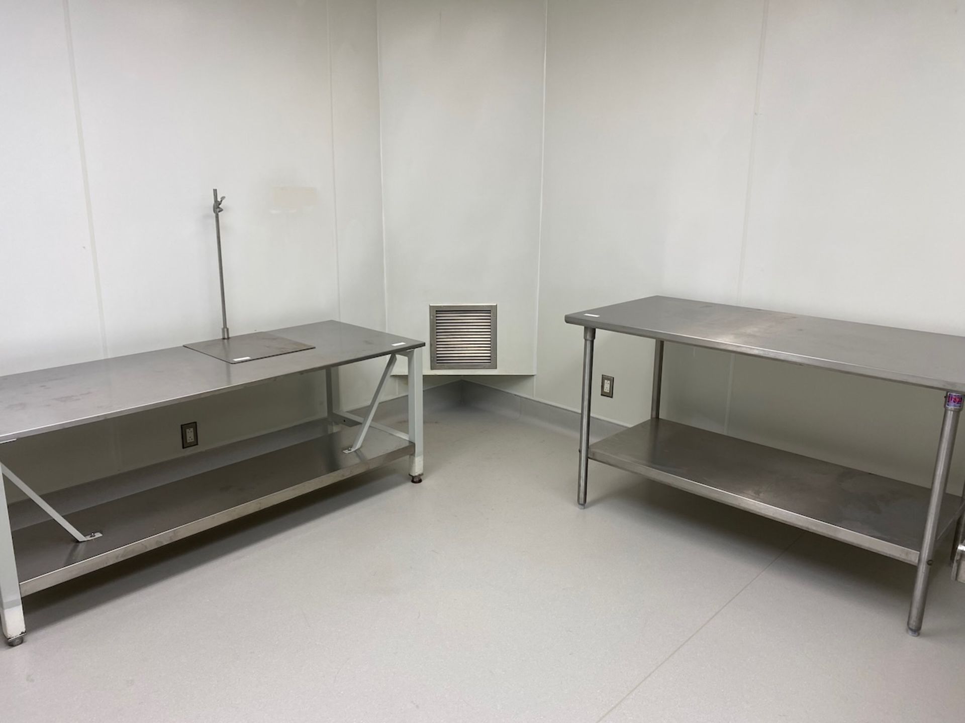 Lot of two stainless steel tables