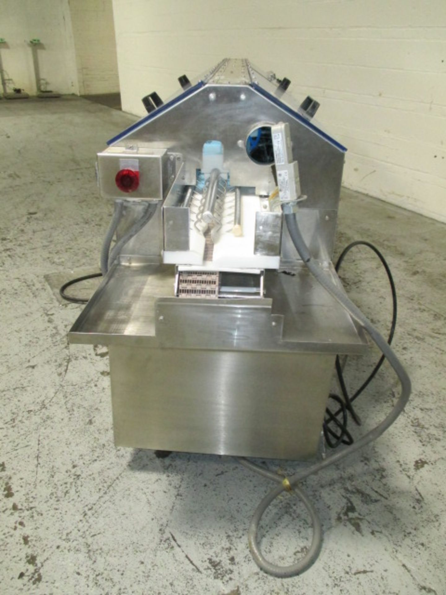 McBrady Engineering Exterior Single Pass Vial Washer/Dryer, model# 40, configured for use with - Image 8 of 21