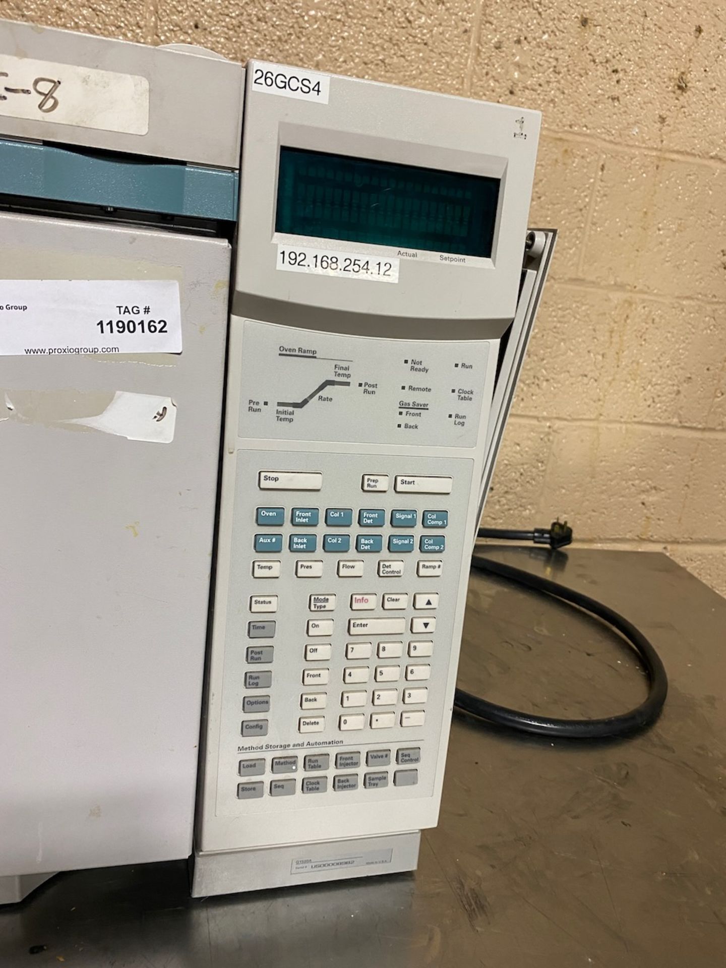 Hewlett Packard G1530A Gas Chromatograph with 6890 System, S/N US00008982. {TAG:1190162} - Image 3 of 6
