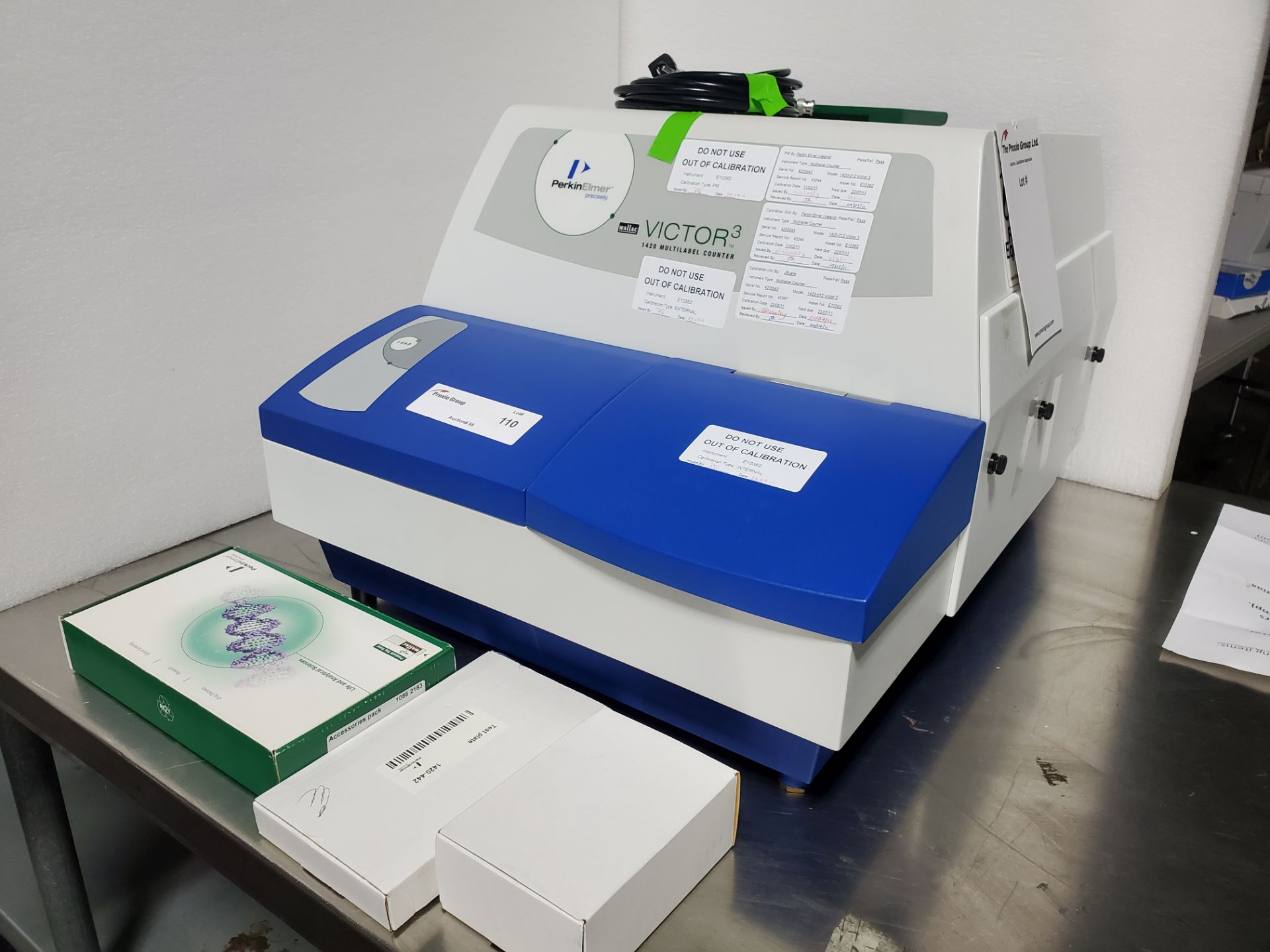 Perkin Elmer Victor III Multilable Counter, with filter wheel, test plate and other components,