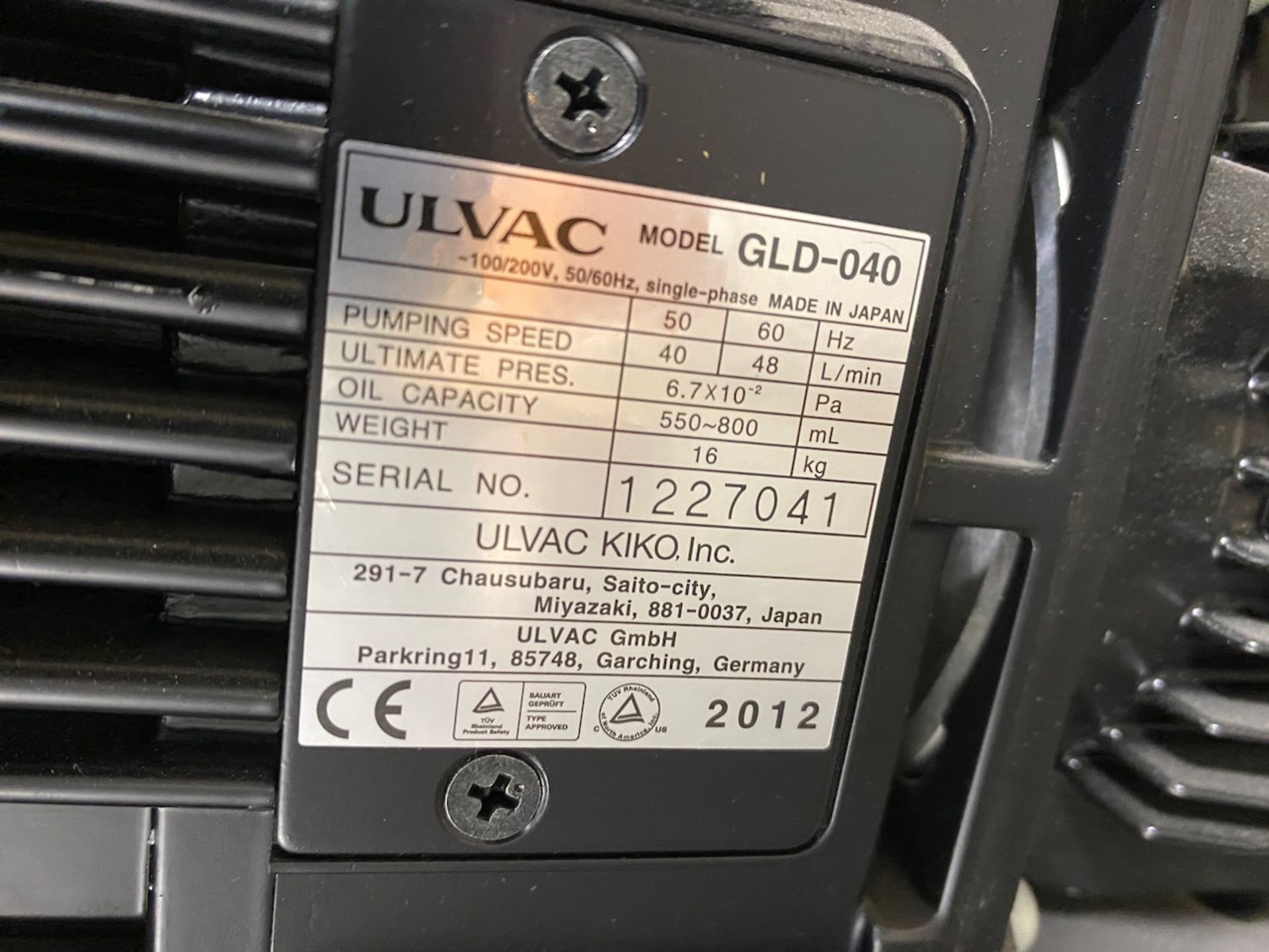 Ulvac GLD-040 Vacuum pump, made in 2012, S/N 1227041. {TAG:1190144} - Image 2 of 3