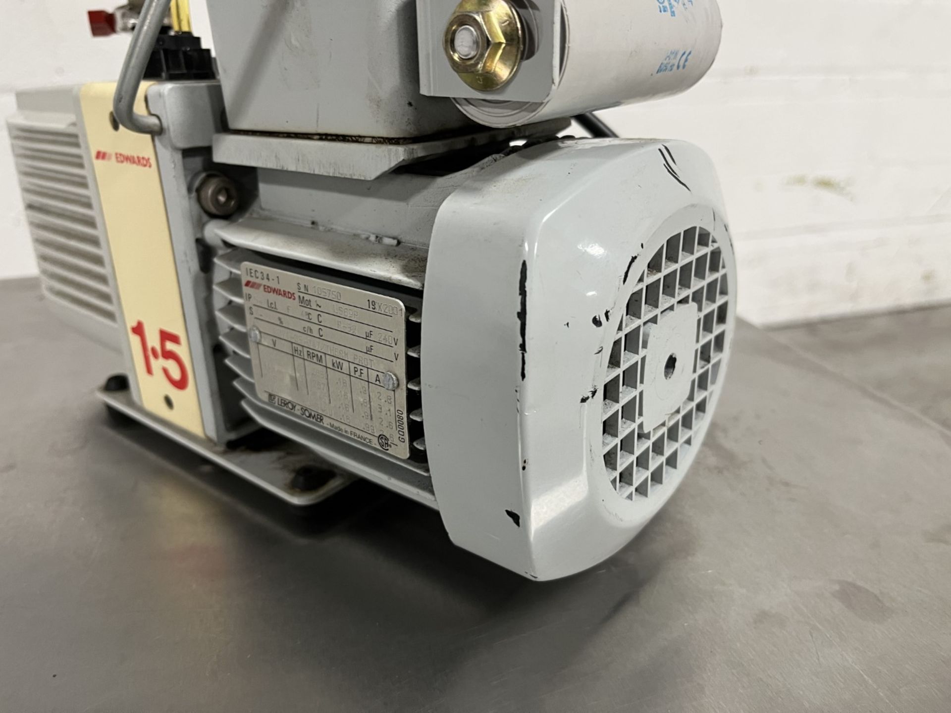 Edwards vacuum pump, model E2M1.5, rated 1.3 cfm, .0023 torr minimum pressure, 120 volts, serial# - Image 6 of 7