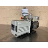 Trivac D10E Vacuum pump, product # T14231114B, S/N 20200006008. {TAG:1190135}