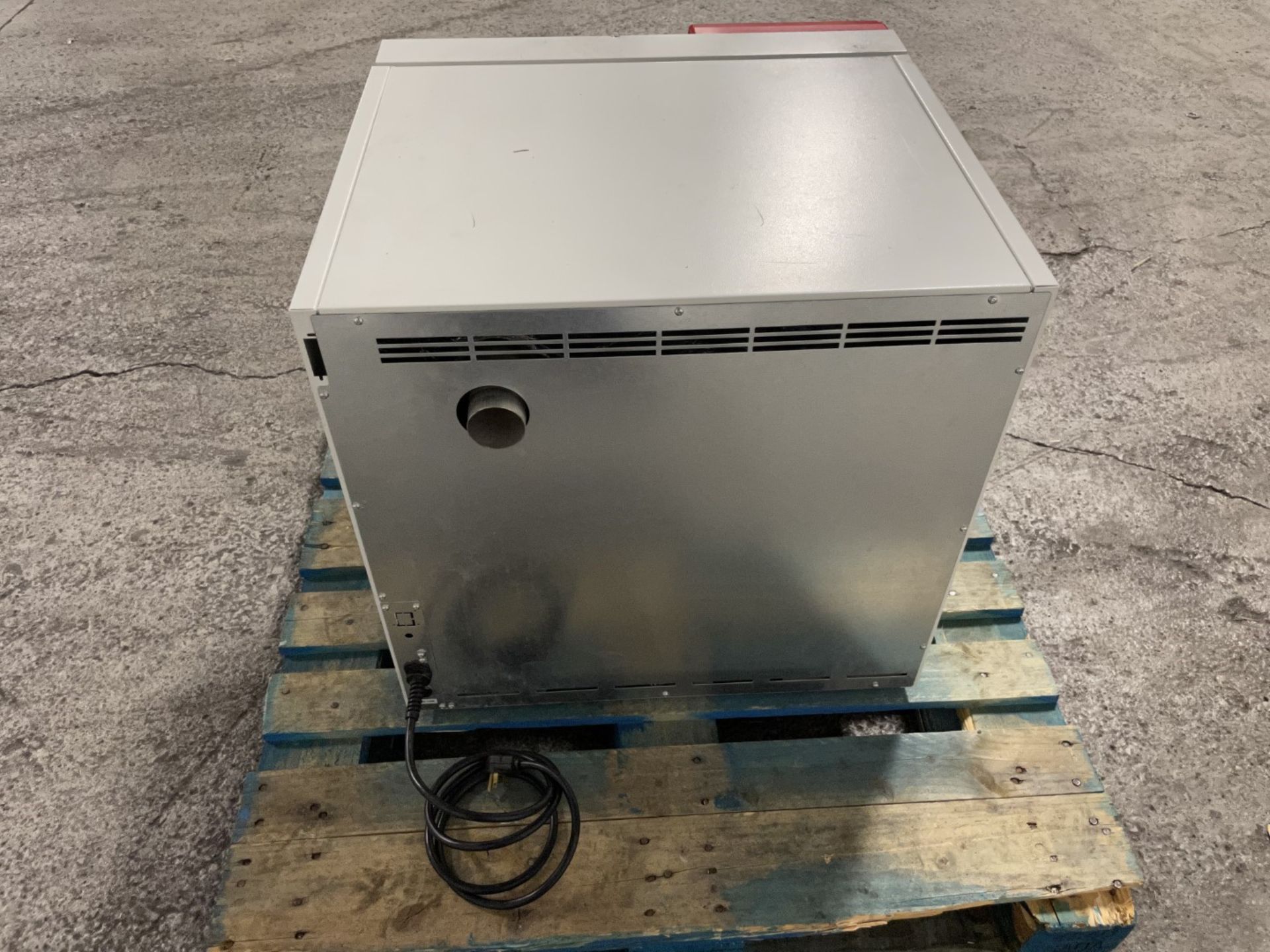 Binder Laboratory Oven, model ED 53-UL, 572 f max temp, 1.2 kw, 115 volt, serial# 05-84592. - Image 6 of 7