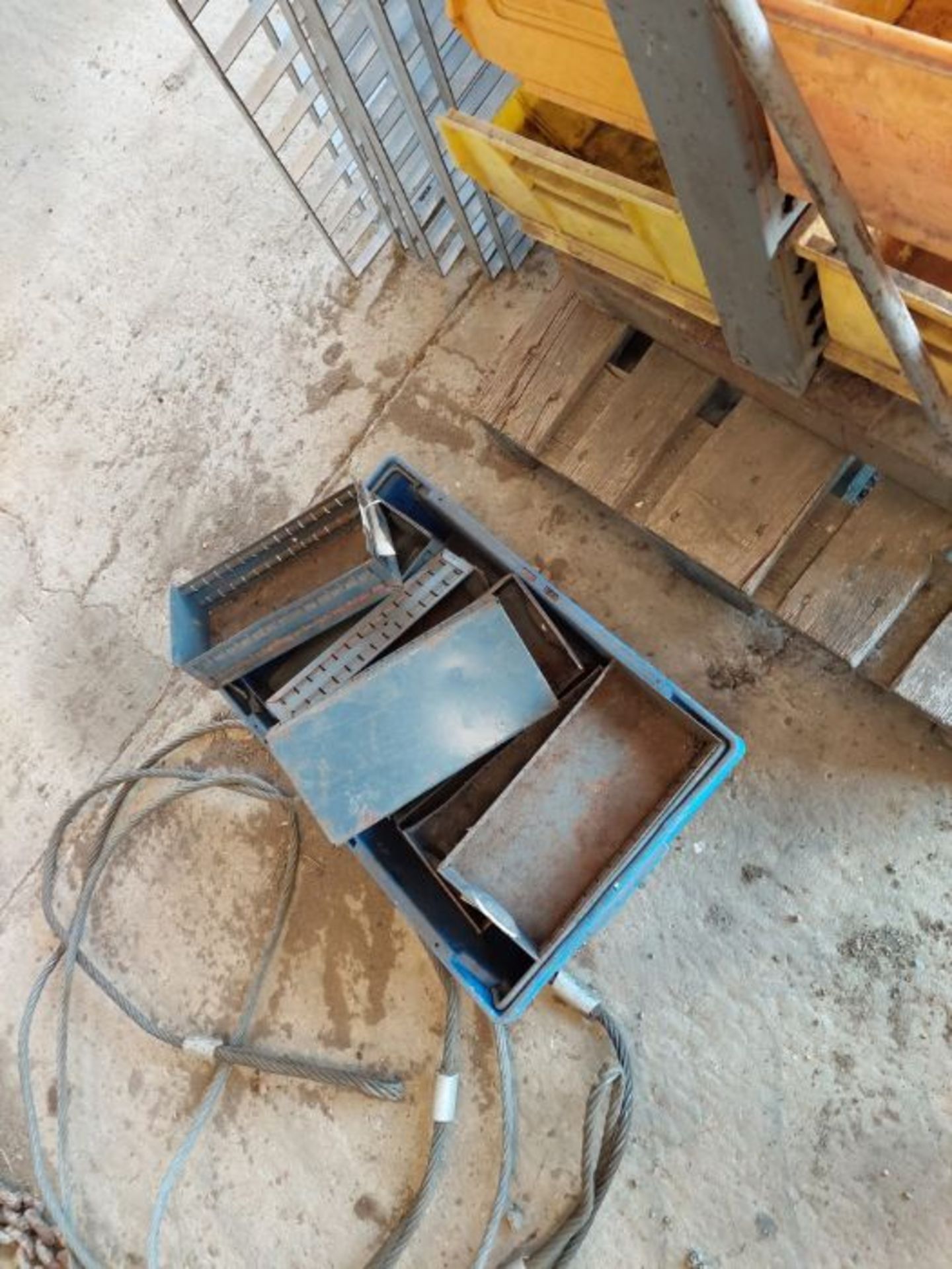 Workshop storage bins