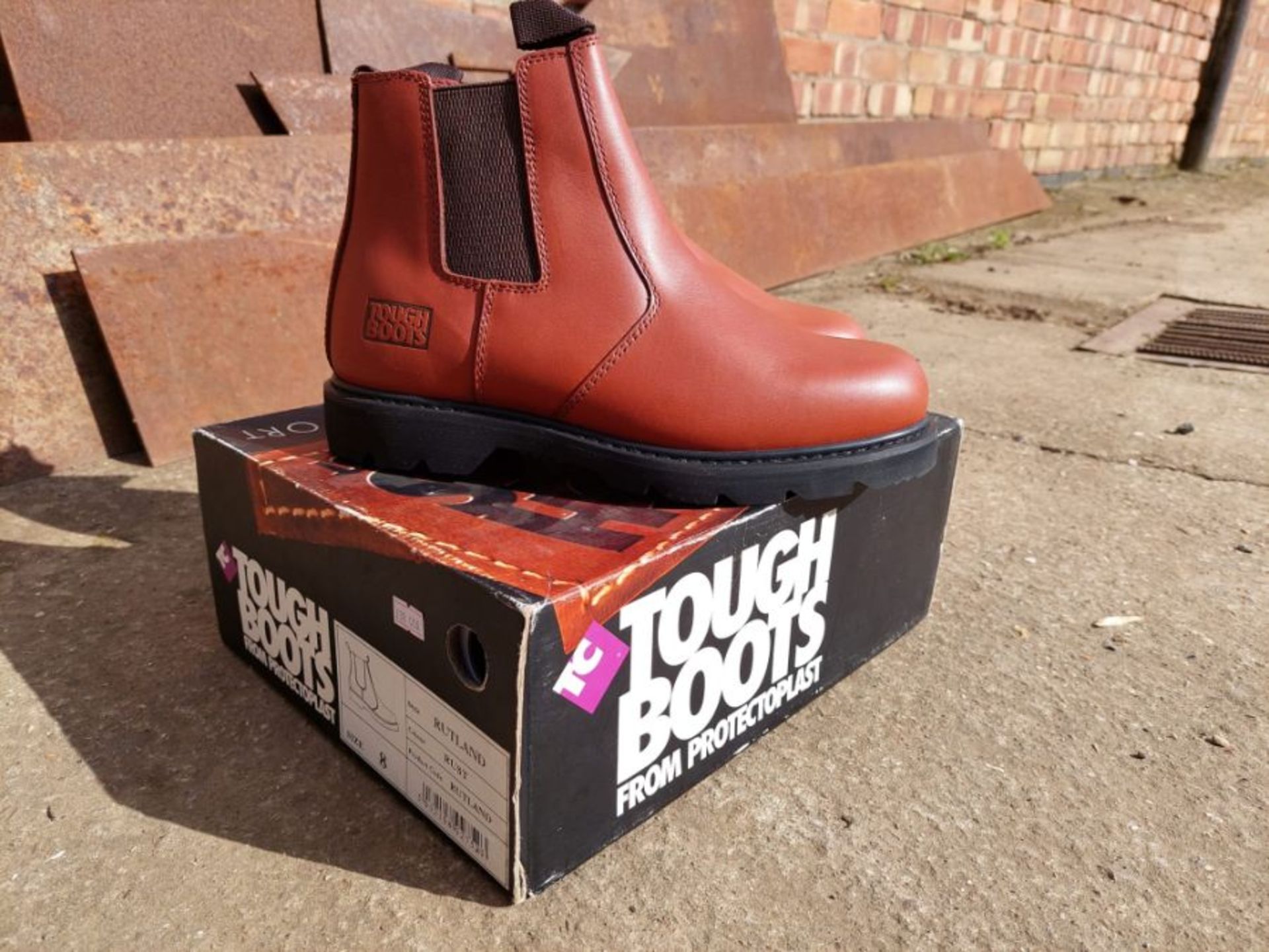 Tough Boot Rutland work boots UK8