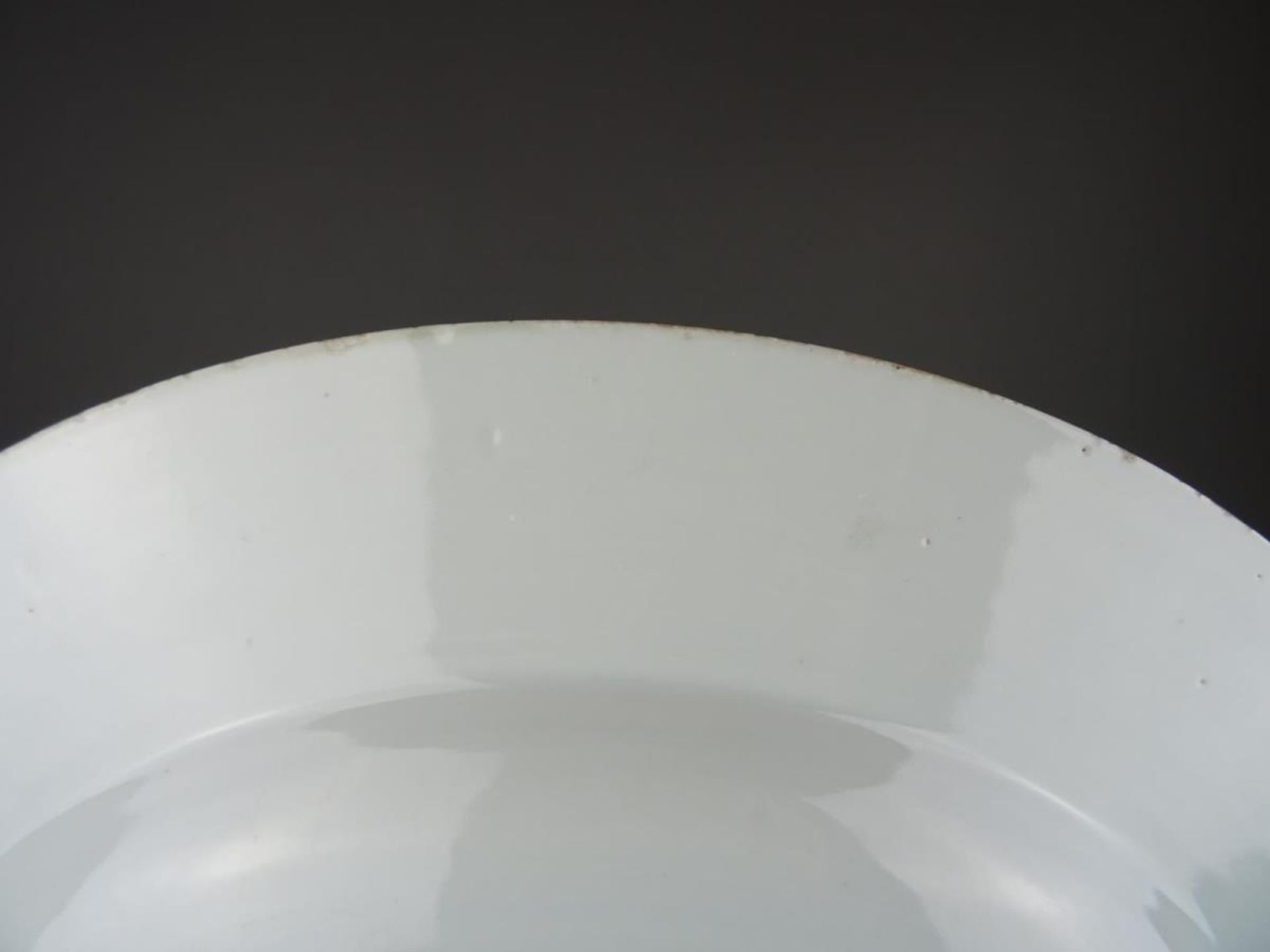 Porcelain B/W charger - Image 5 of 5