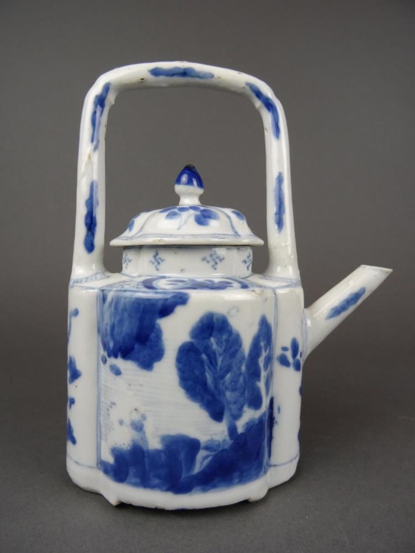 Porcelain B/W teapot - Image 2 of 5