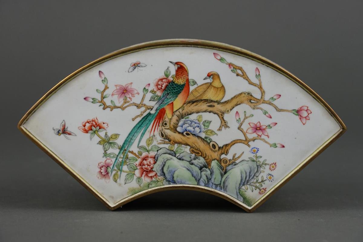 Chinese cloisonne enamel box