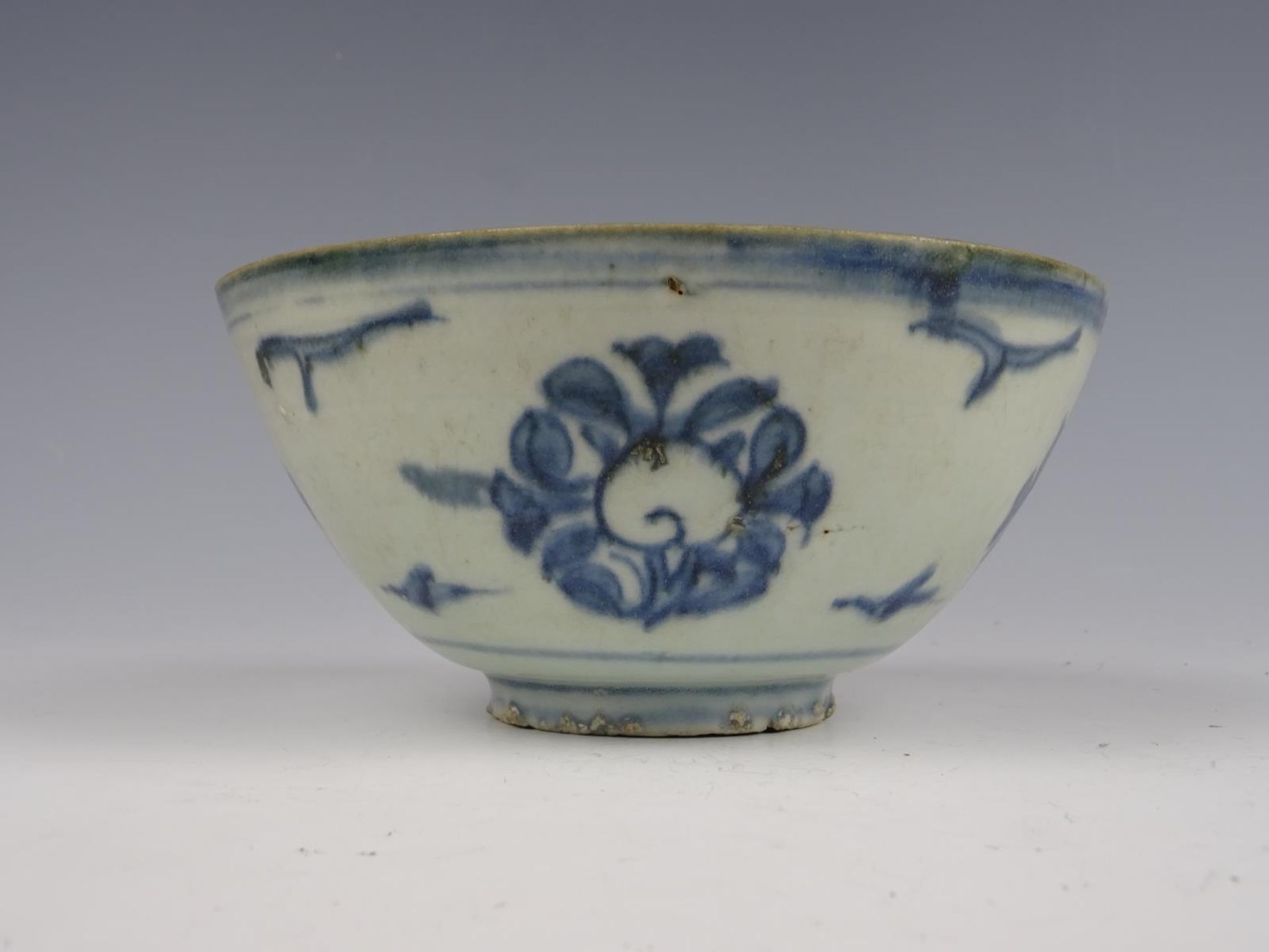 Porcelain B/W bowl - Image 2 of 10