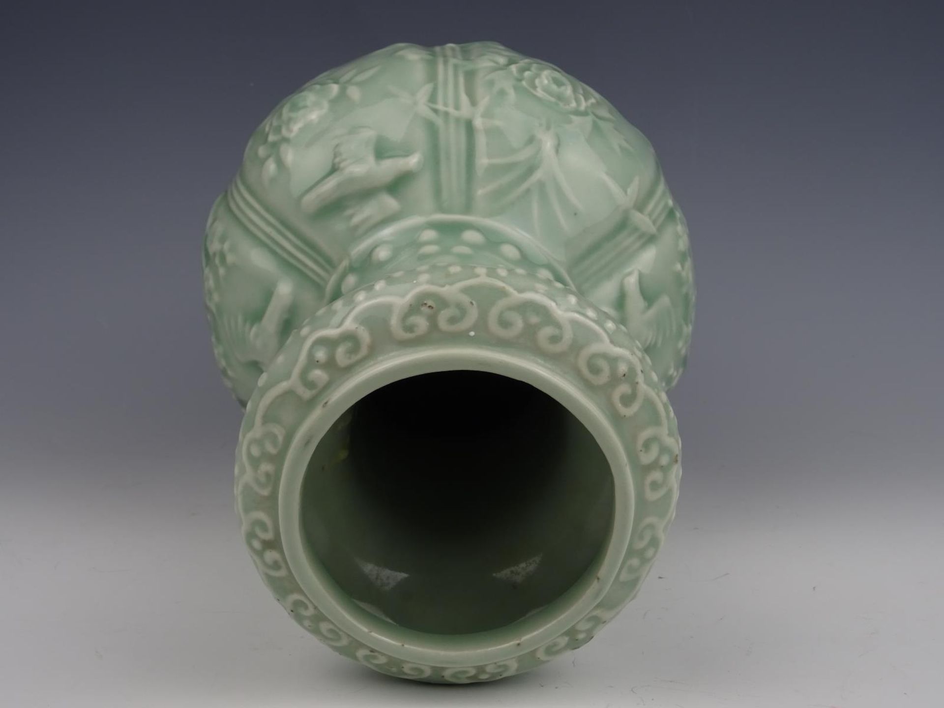 Celadon vase - Image 5 of 8