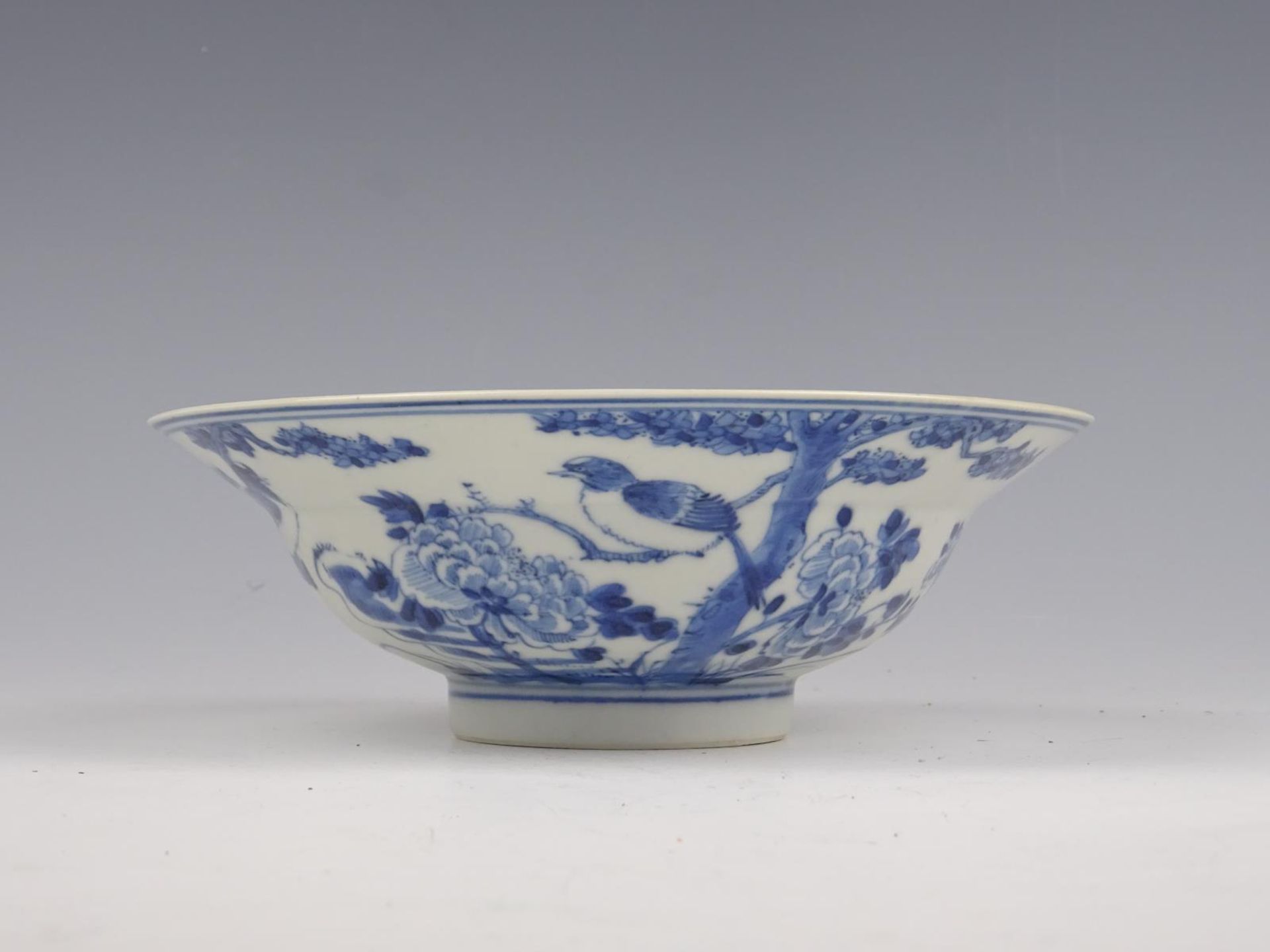 Porcelain bowl - Image 3 of 5