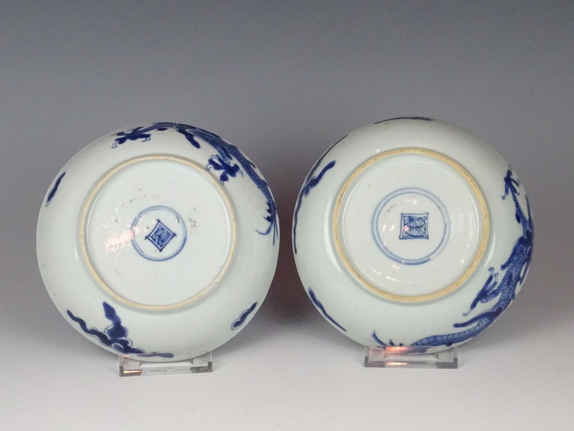 A pair porcelain plates - Image 4 of 6